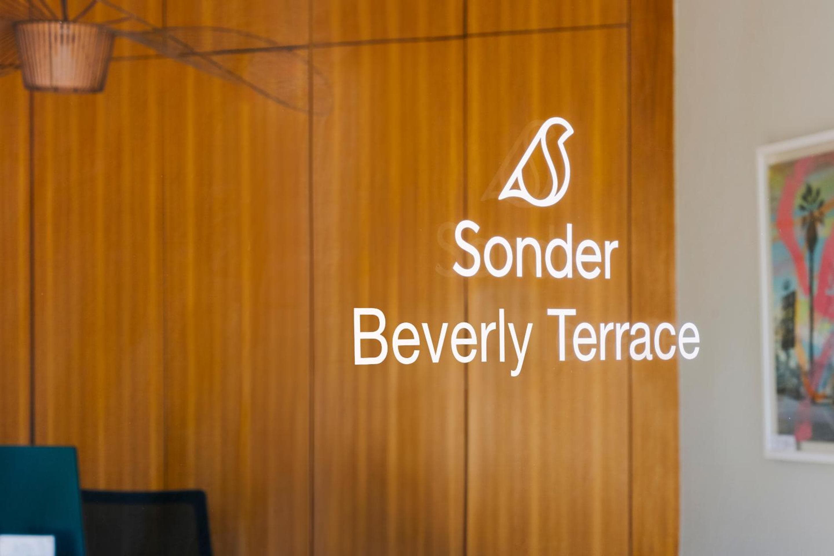 Beverly Terrace powered by Sonder — 7