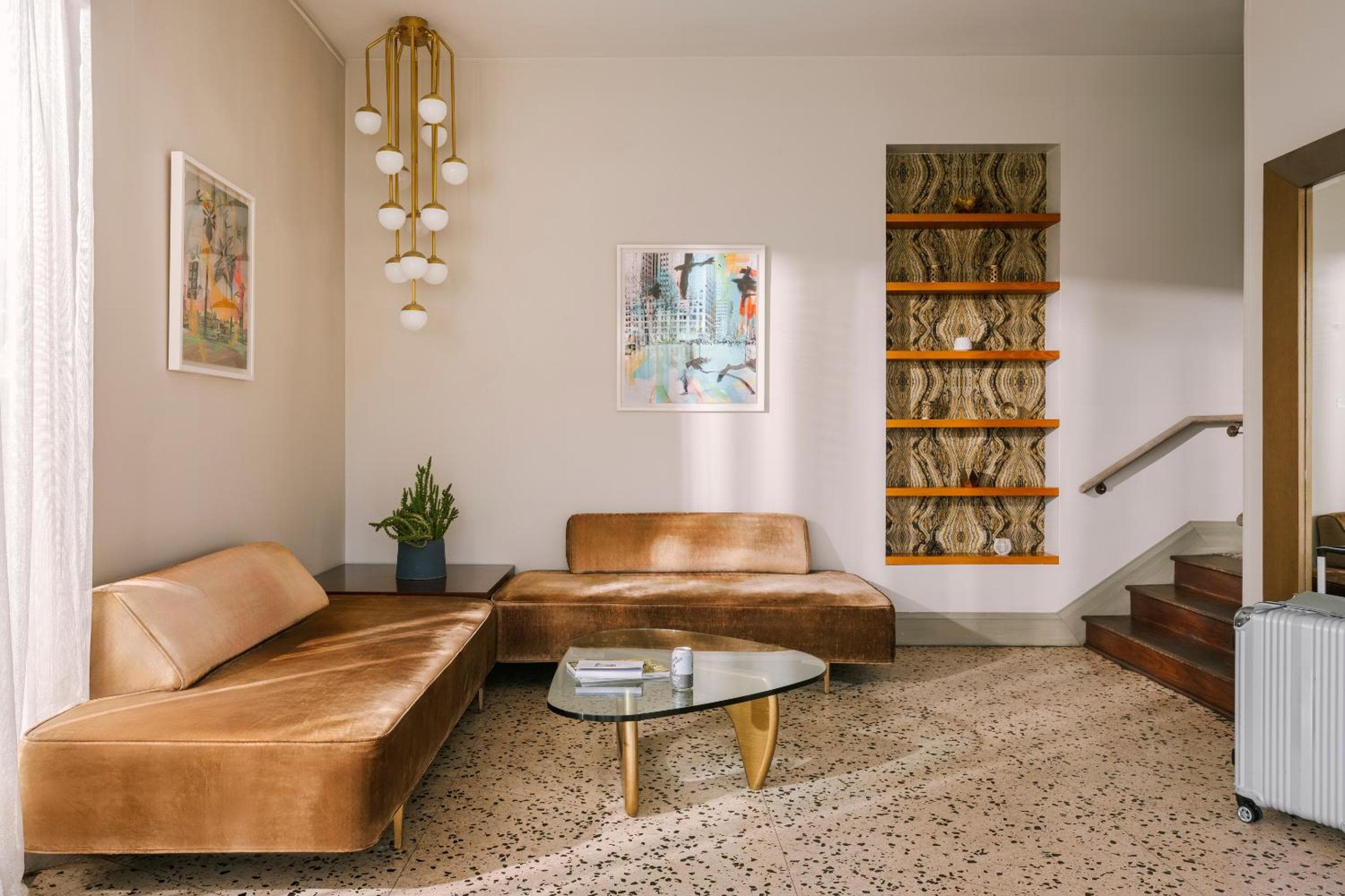 Beverly Terrace powered by Sonder — 9