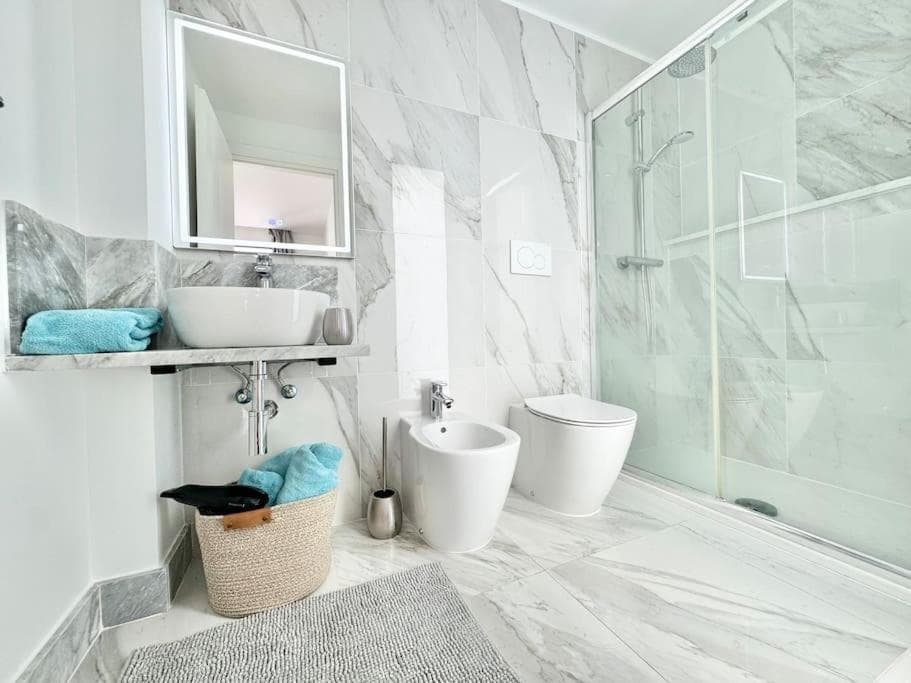 Welcome to Villa Bali a luxurious modern getaway — 5