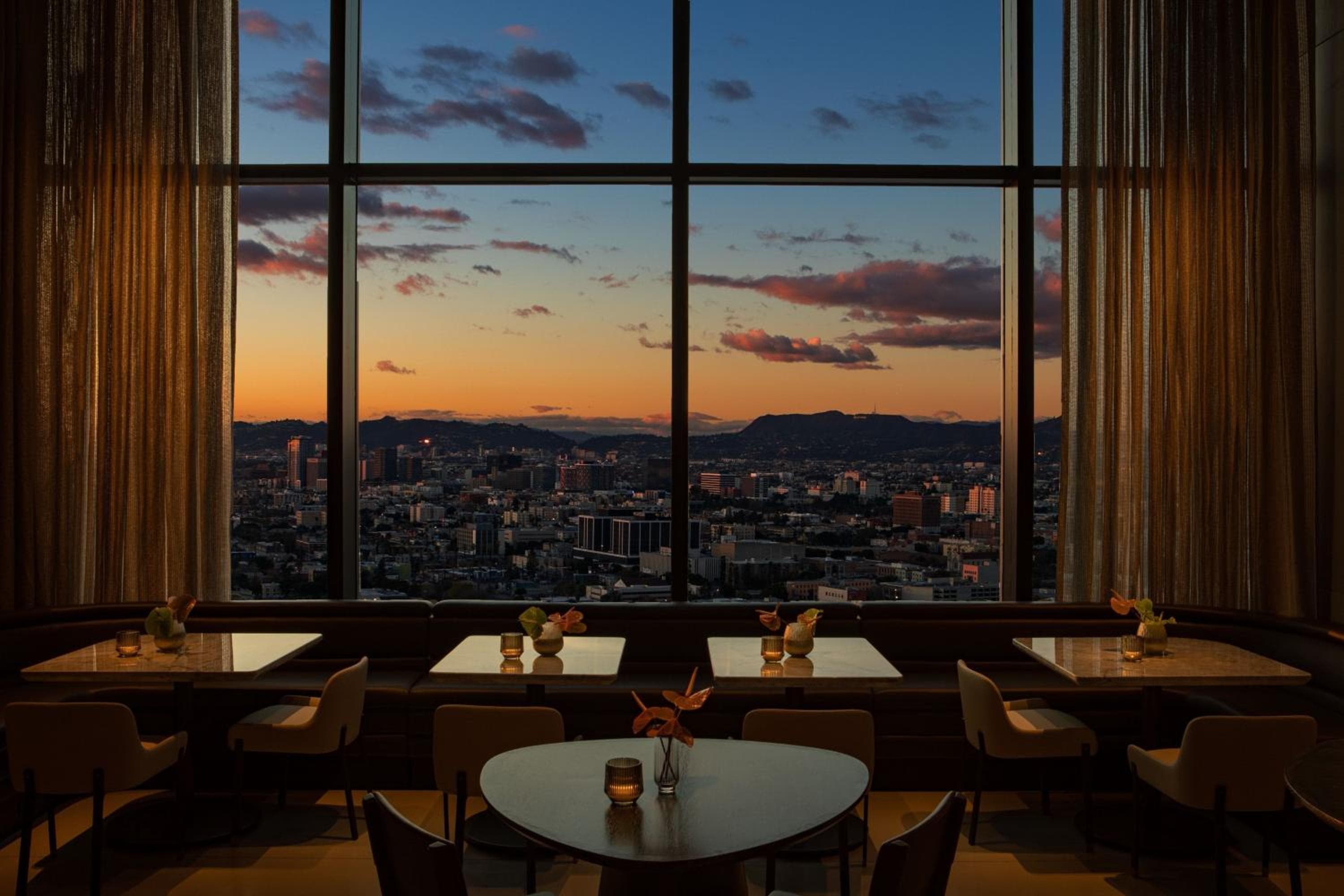 AC Hotel by Marriott Downtown Los Angeles — 10