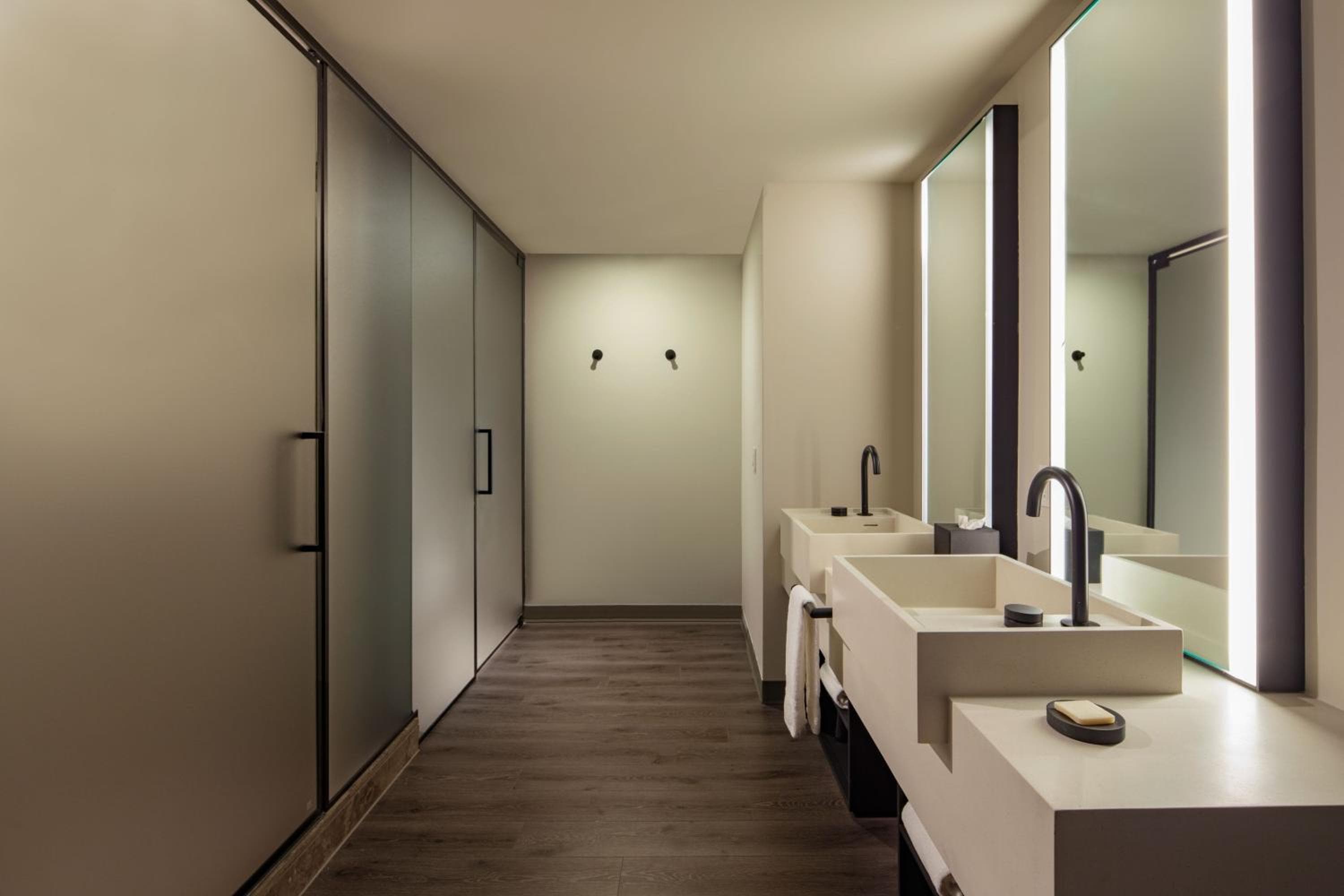 AC Hotel by Marriott Downtown Los Angeles — 12