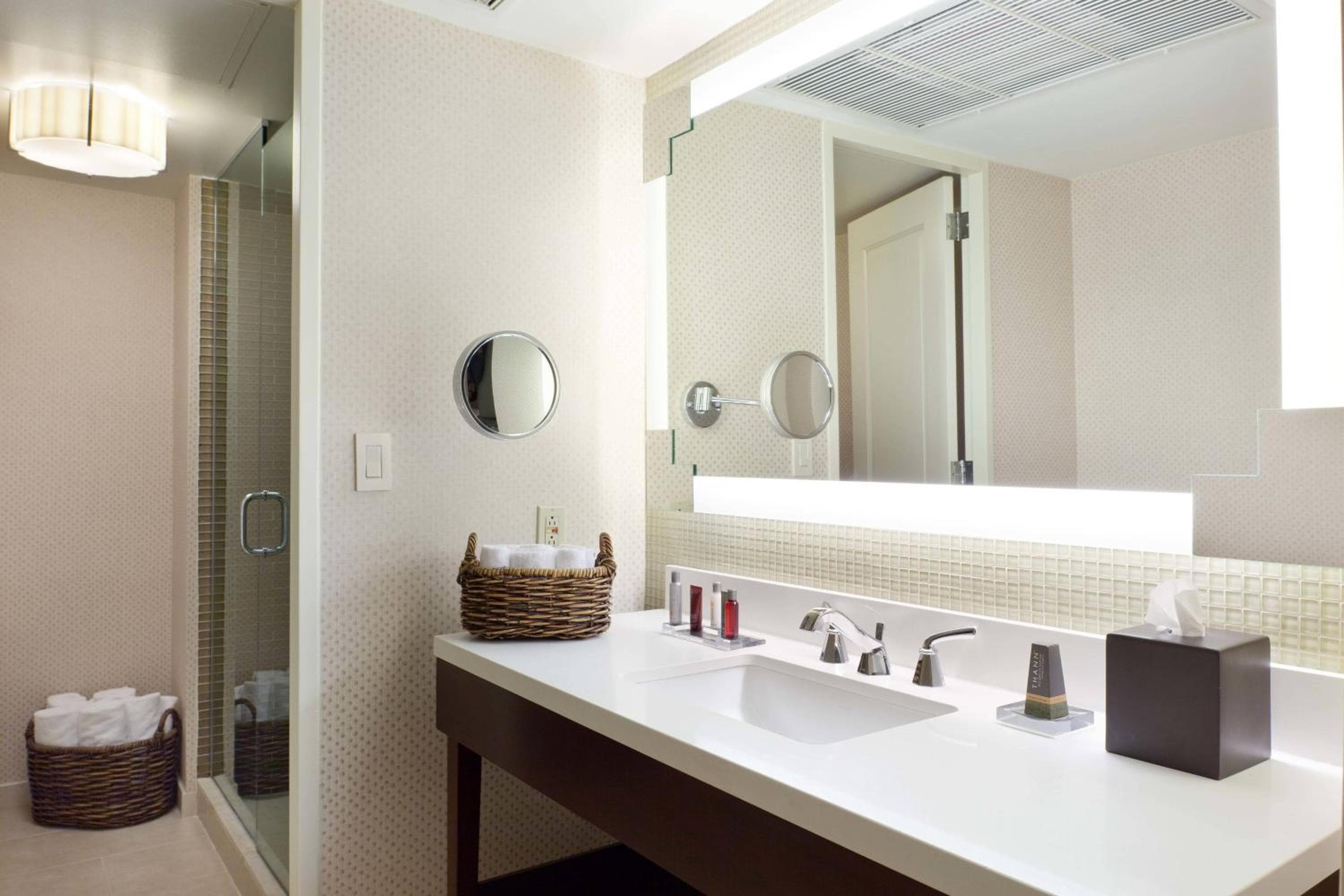 Tampa Airport Marriott — 21
