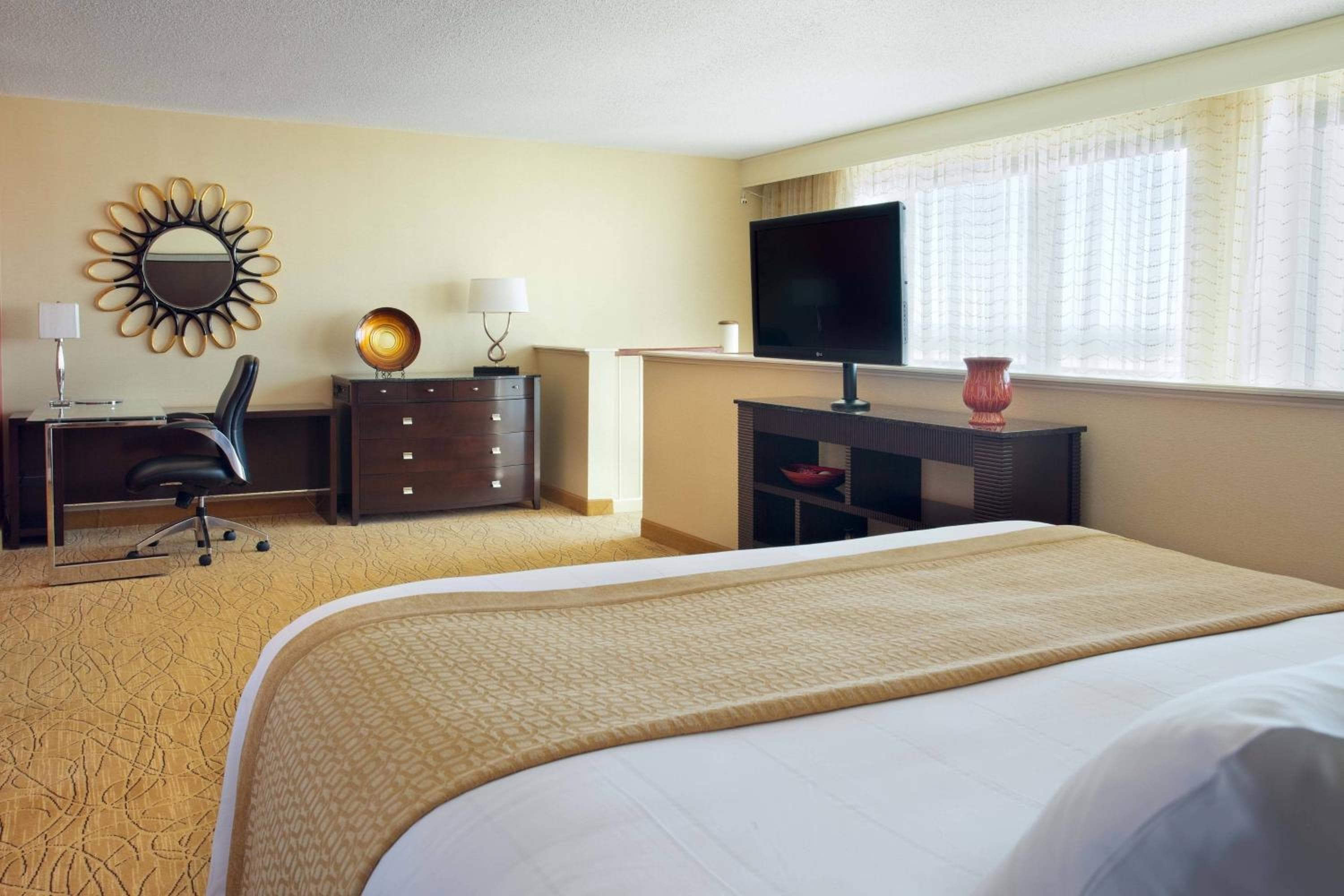Tampa Airport Marriott — 18