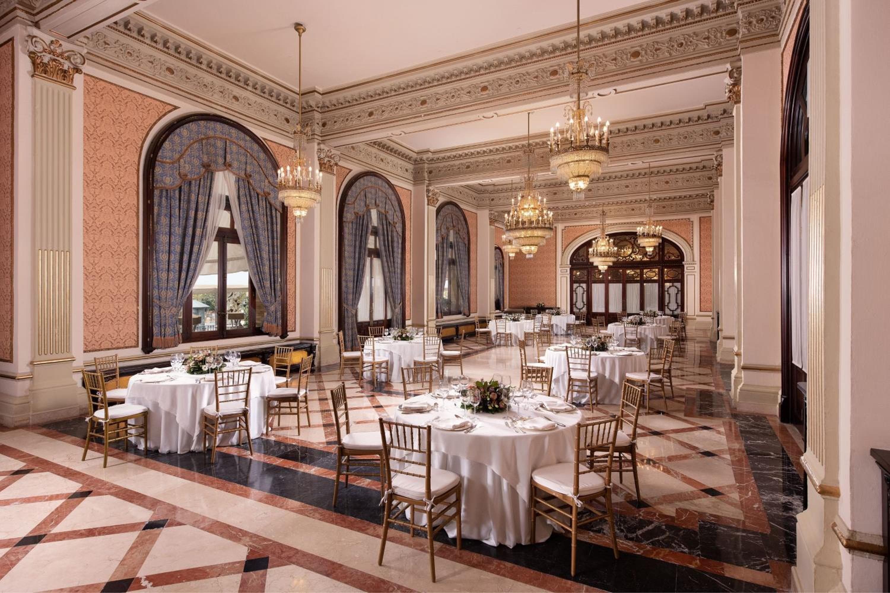 Hotel Alfonso XIII, a Luxury Collection Hotel, Seville — 12