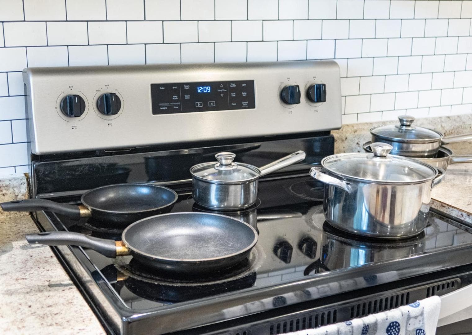 Cozy Home near Busch Gardens Adventure Island and USF — 29