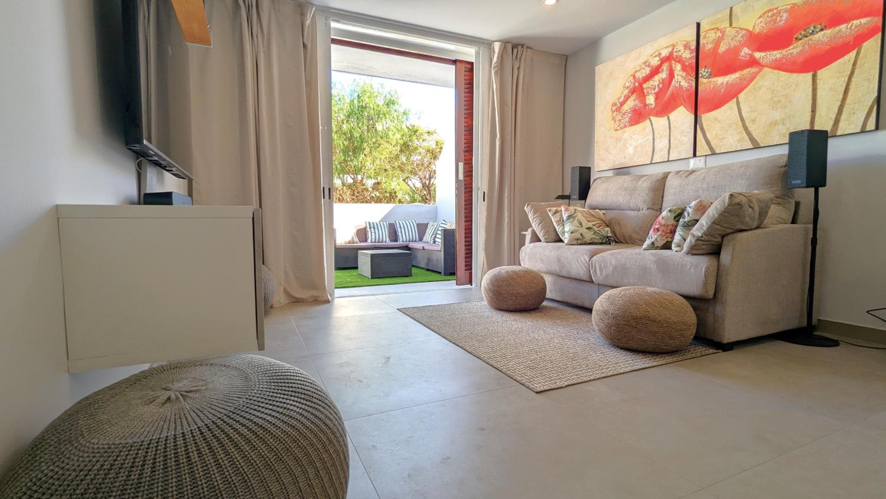 Pool level flat in Parque Santiago 1 — 1