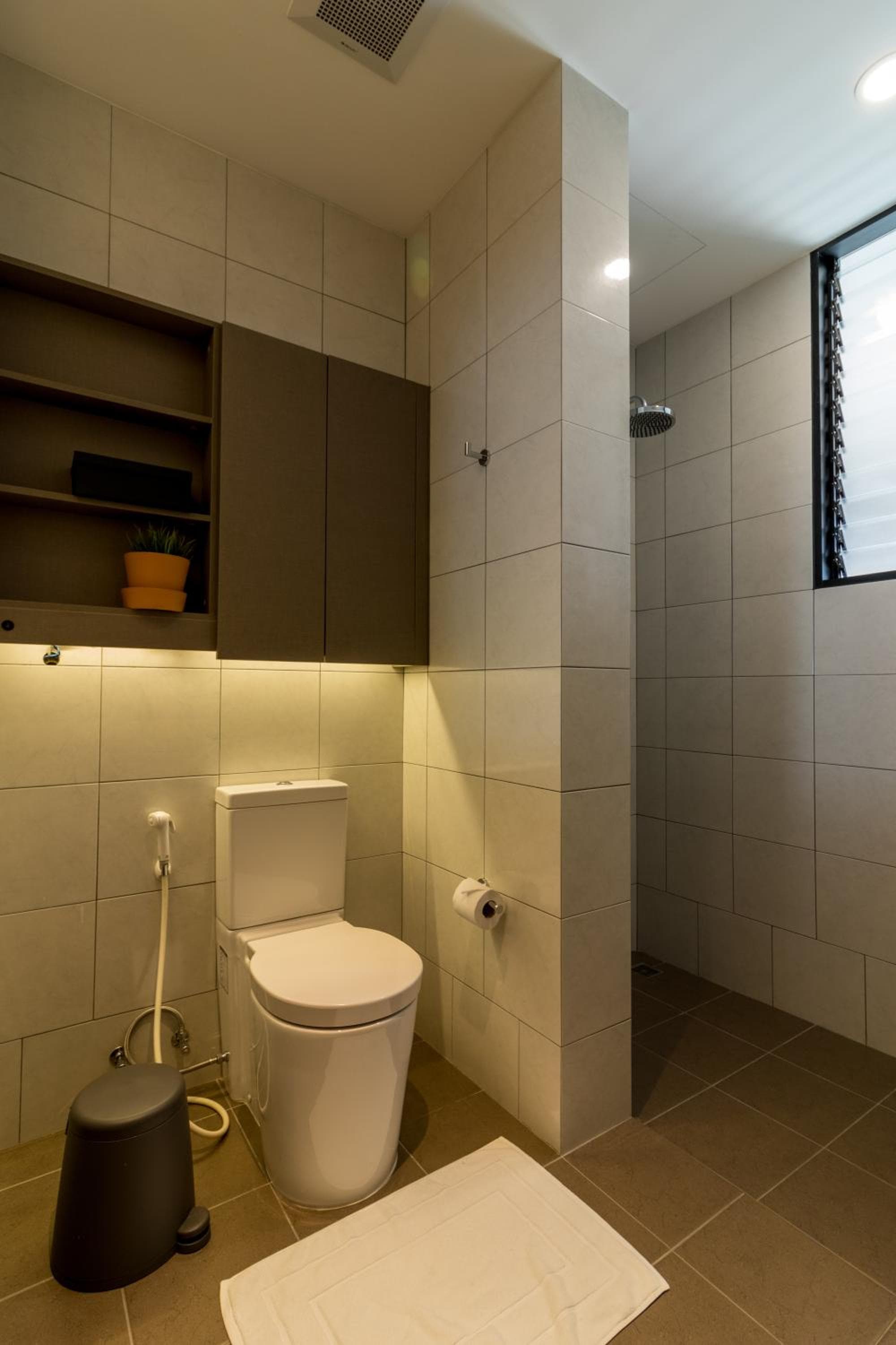Theatre Residence — 24