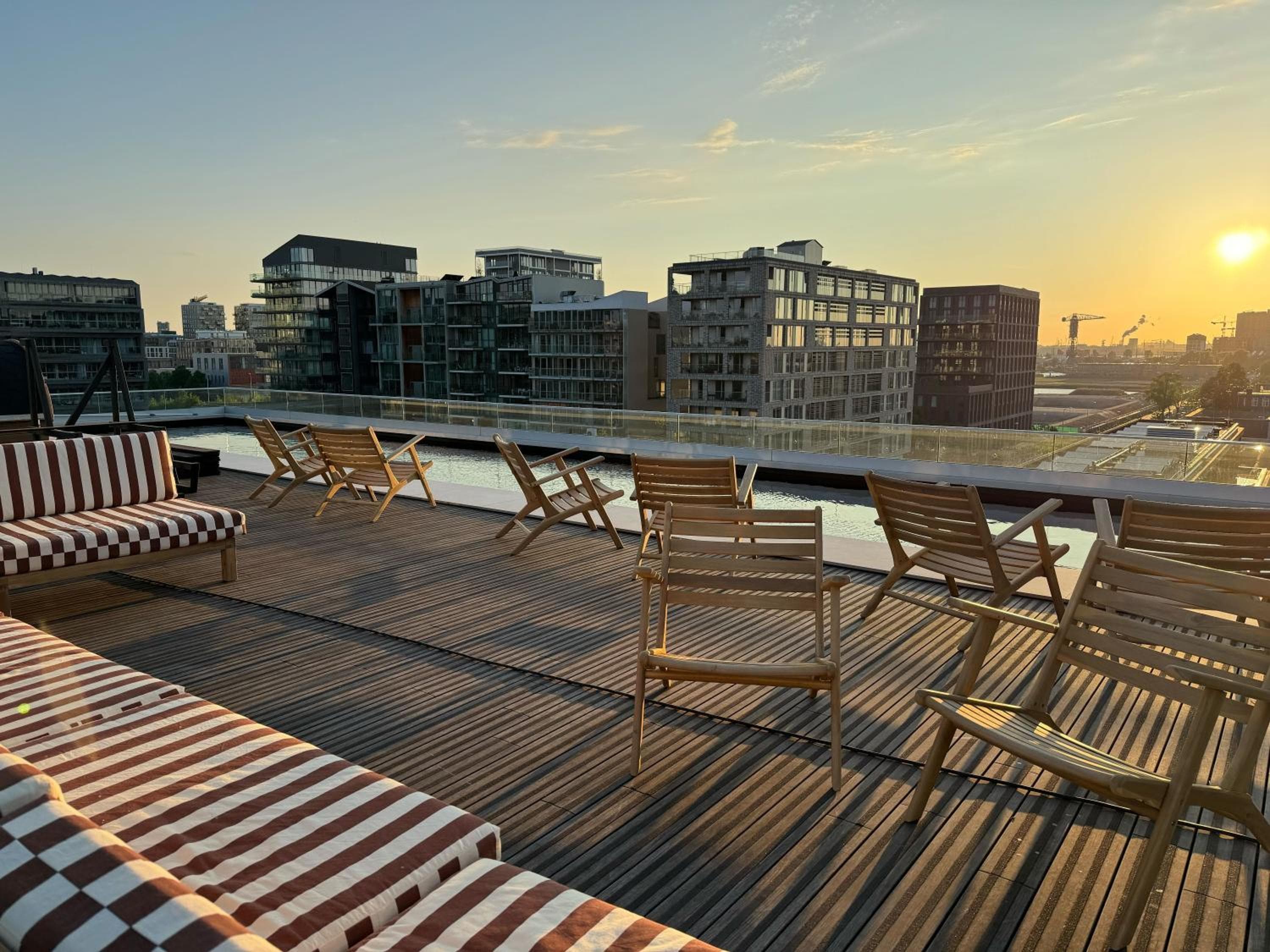 Bob W Amsterdam Noord — 23