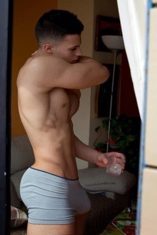 INN LEATHER GUEST HOUSE-GAY MALE ONLY — 3