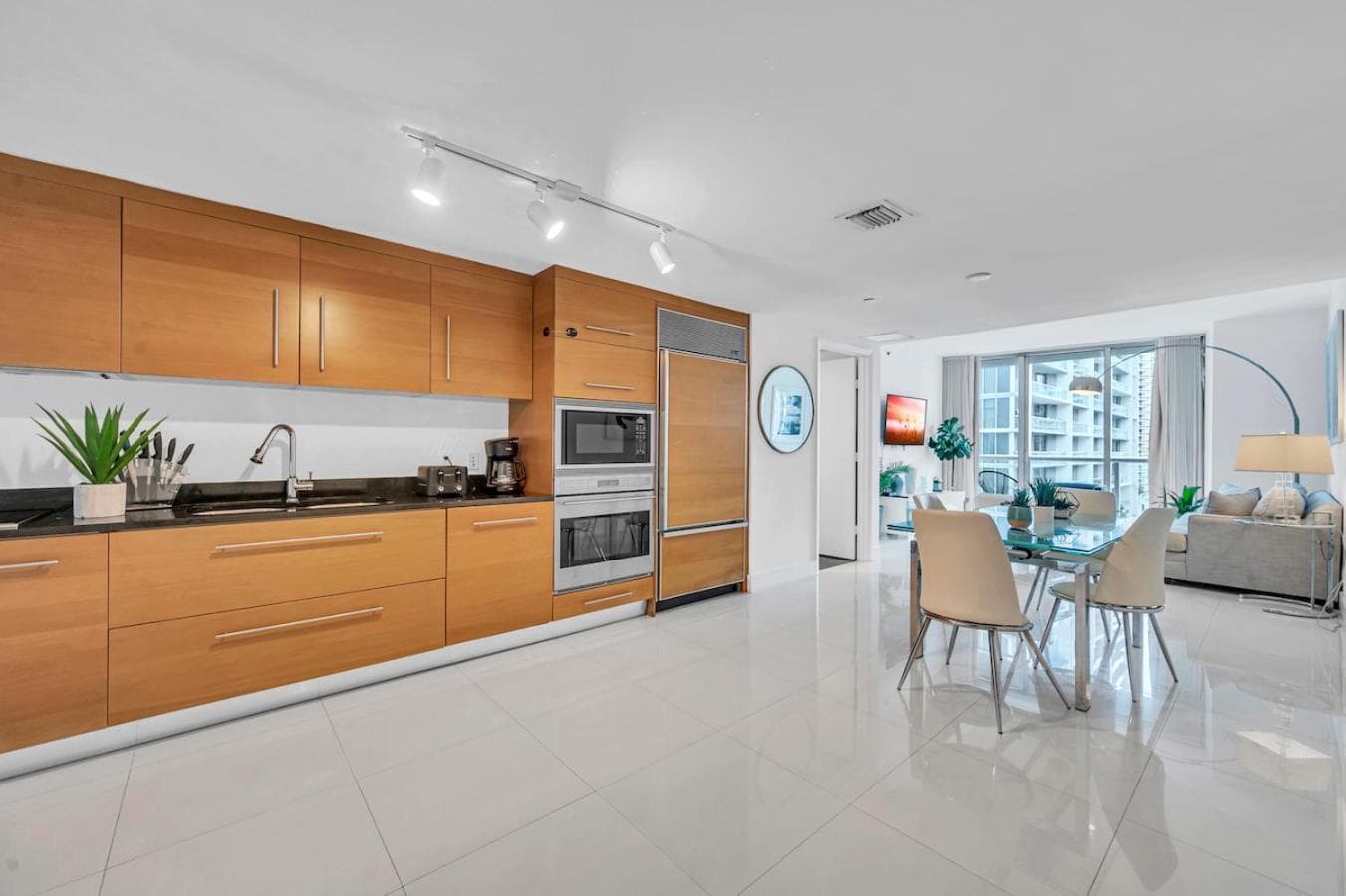 Unique 1BR Icon Brickell WaterViews-Freespa — 11