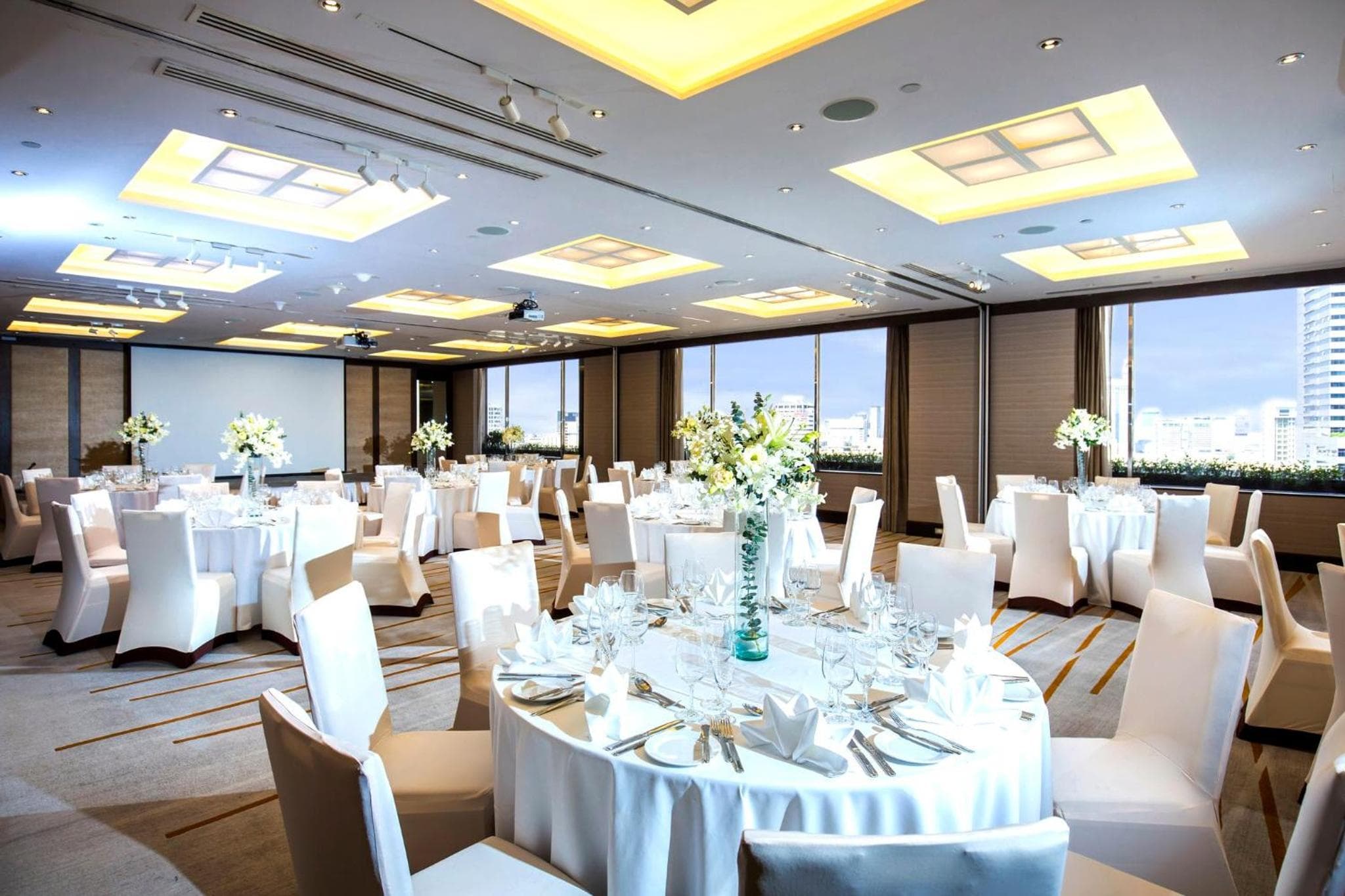 Crowne Plaza Bangkok Lumpini Park by IHG — 22