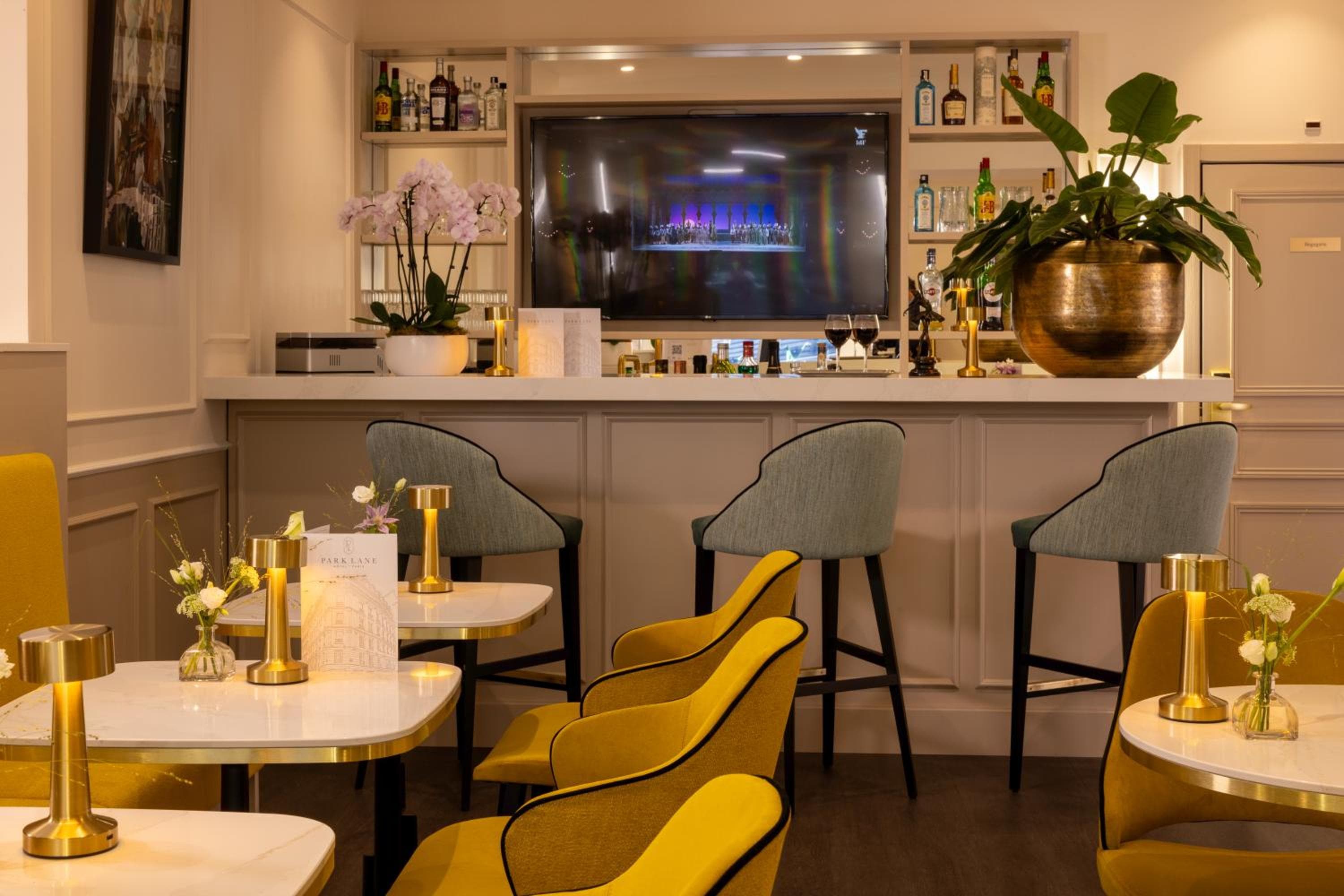 Hotel Park Lane Paris — 20