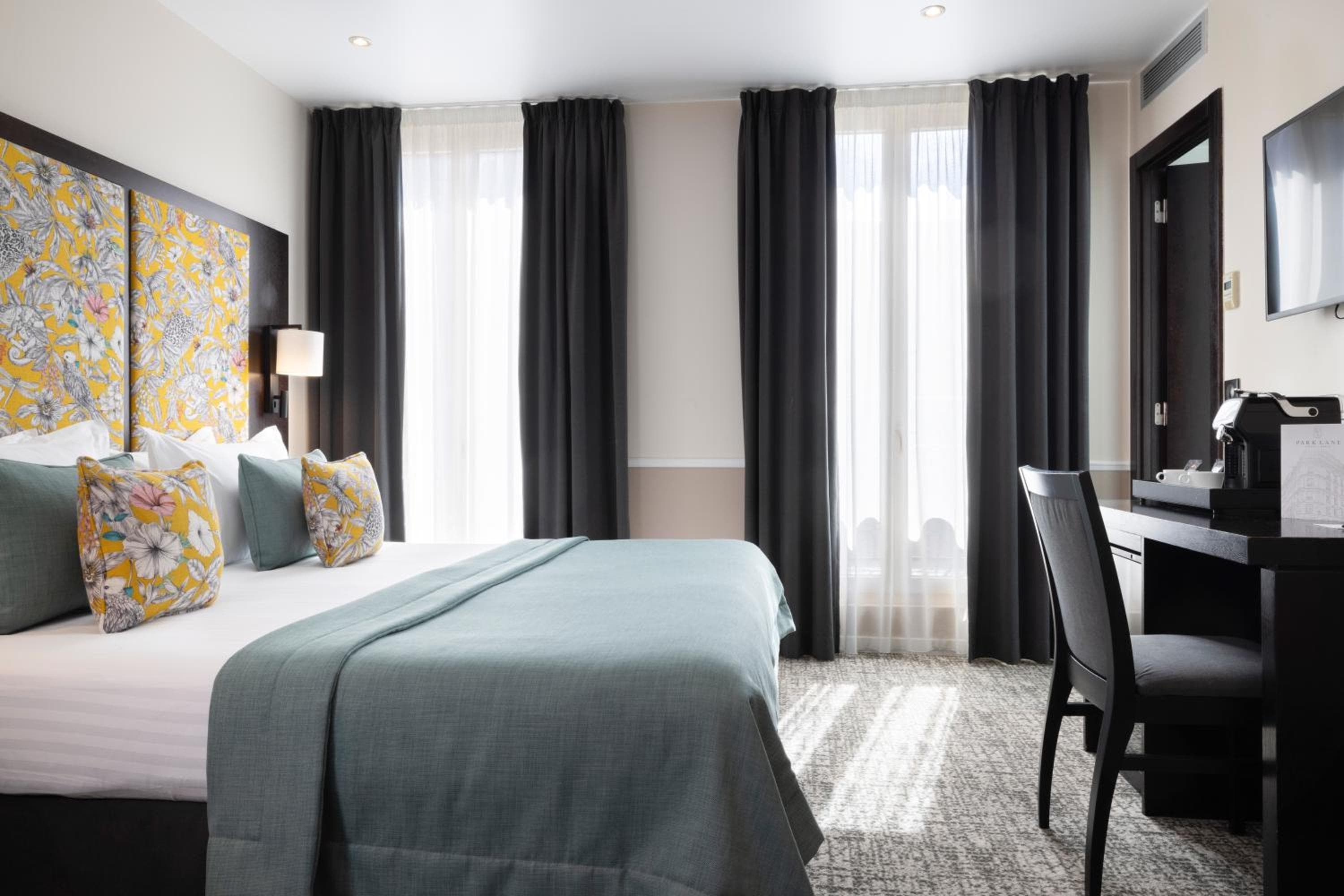 Hotel Park Lane Paris — 2