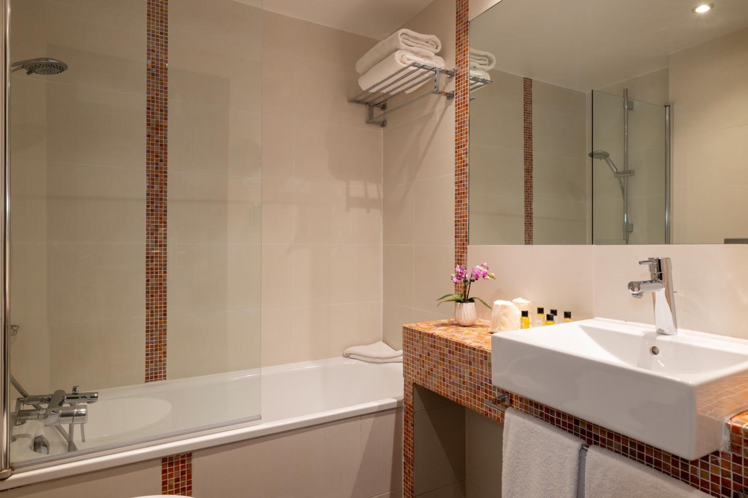 Hotel Park Lane Paris — 17