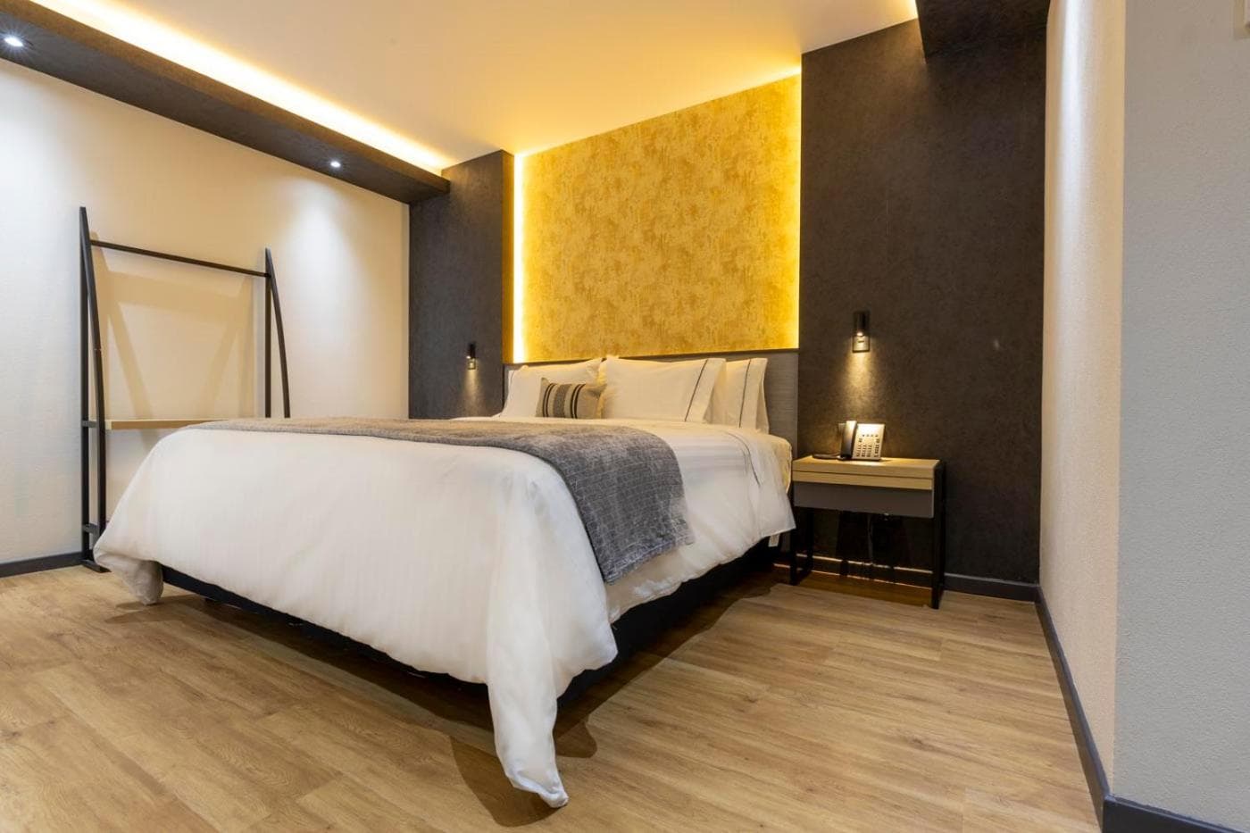 Hotel Catedral — 12