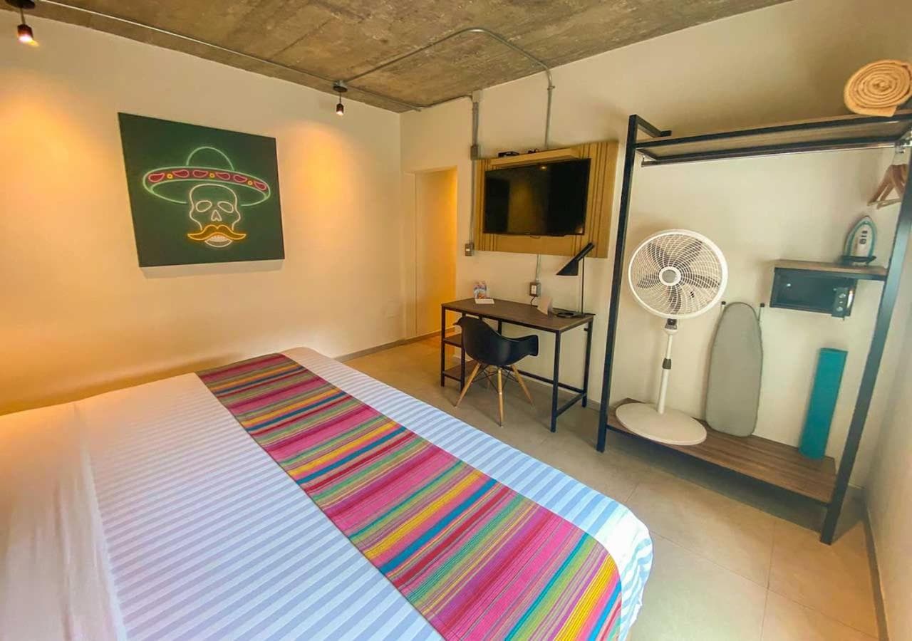 Le Host Business Suites del WTC — 14
