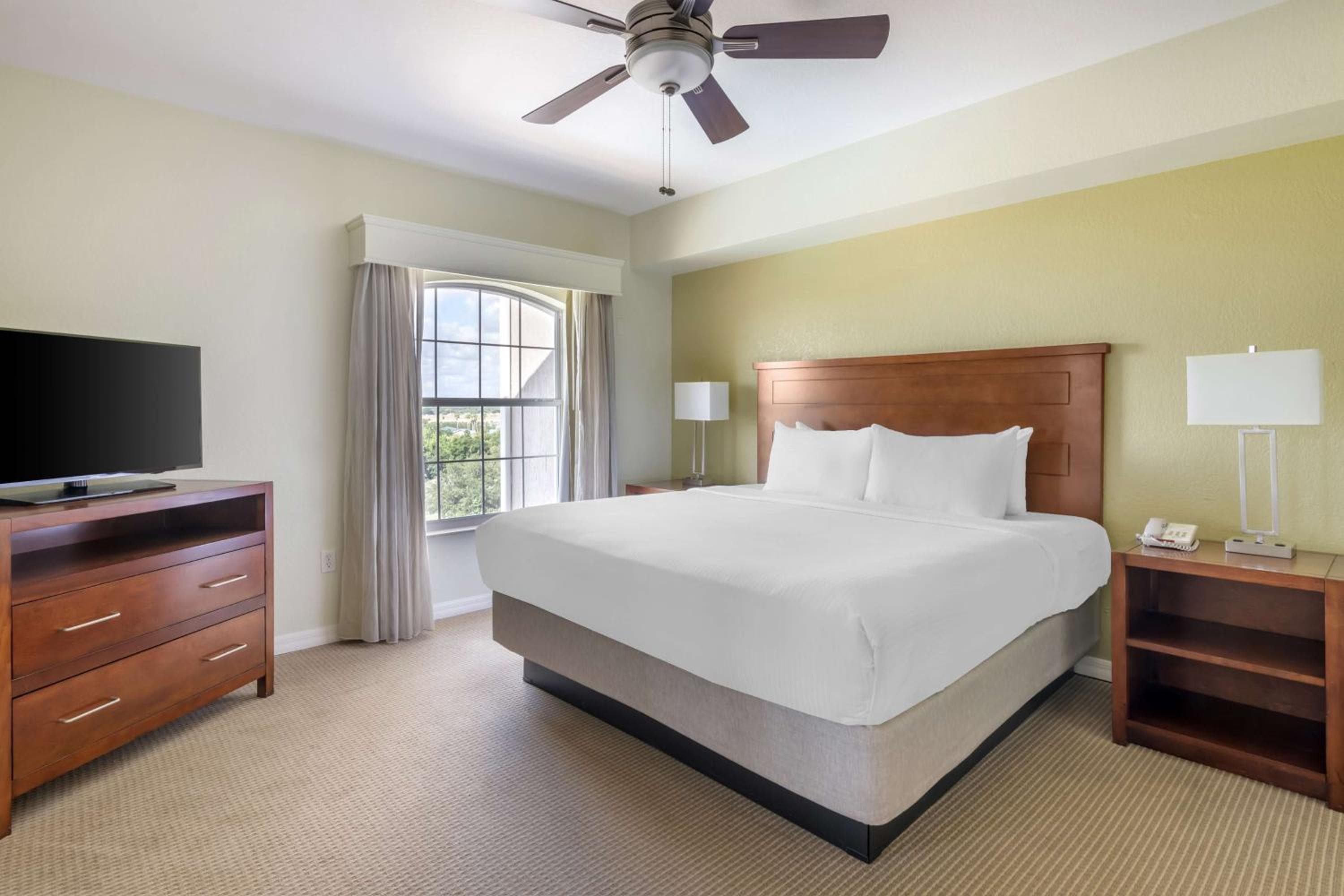 Hilton Vacation Club Mystic Dunes Orlando — 16