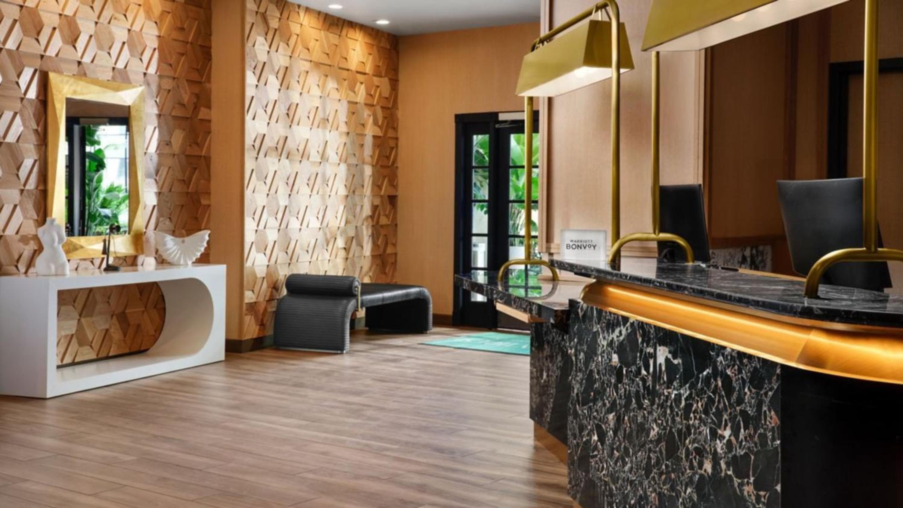 Residence Inn by Marriott Beverly Hills — 8