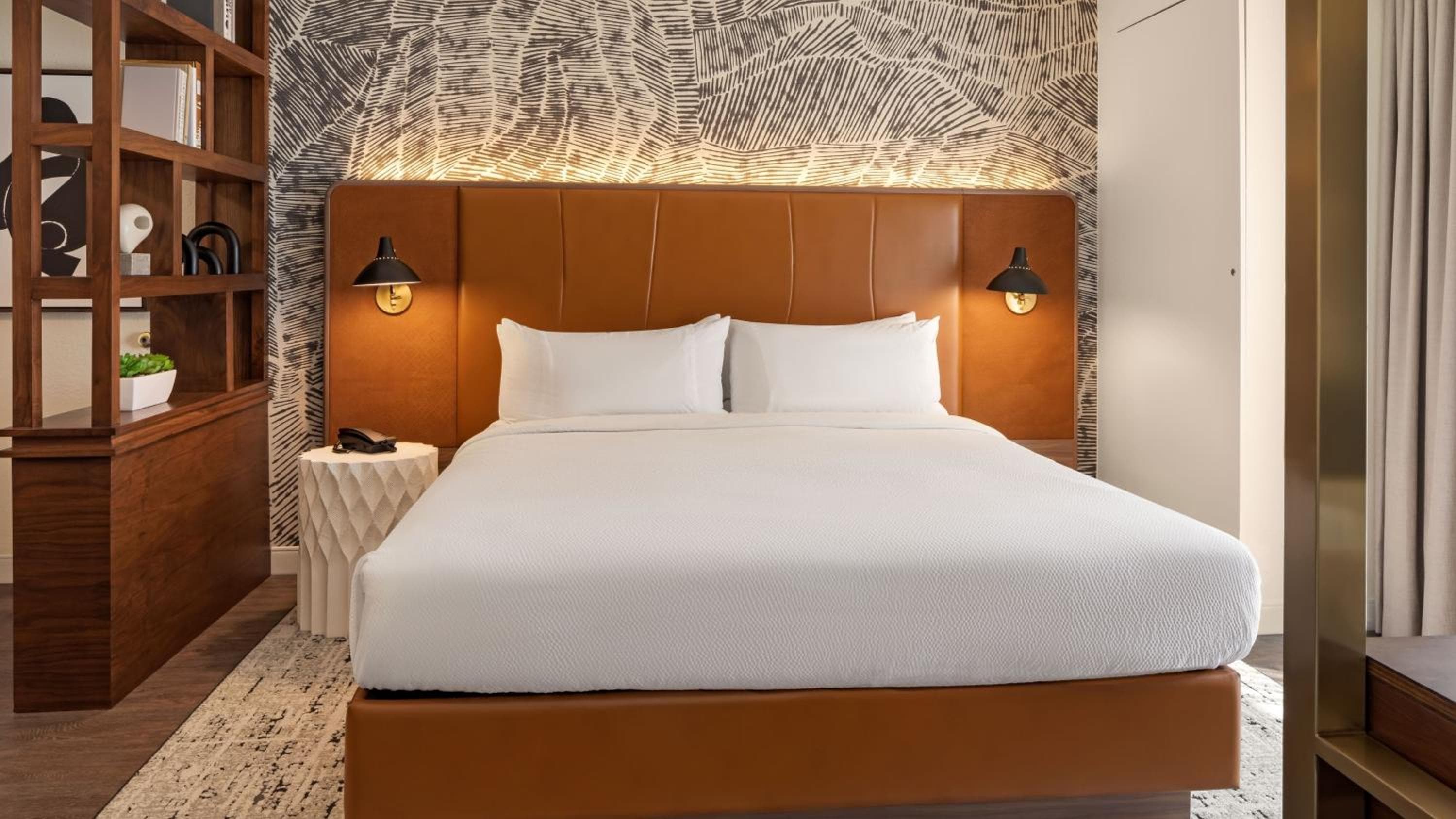 Residence Inn by Marriott Beverly Hills — 17