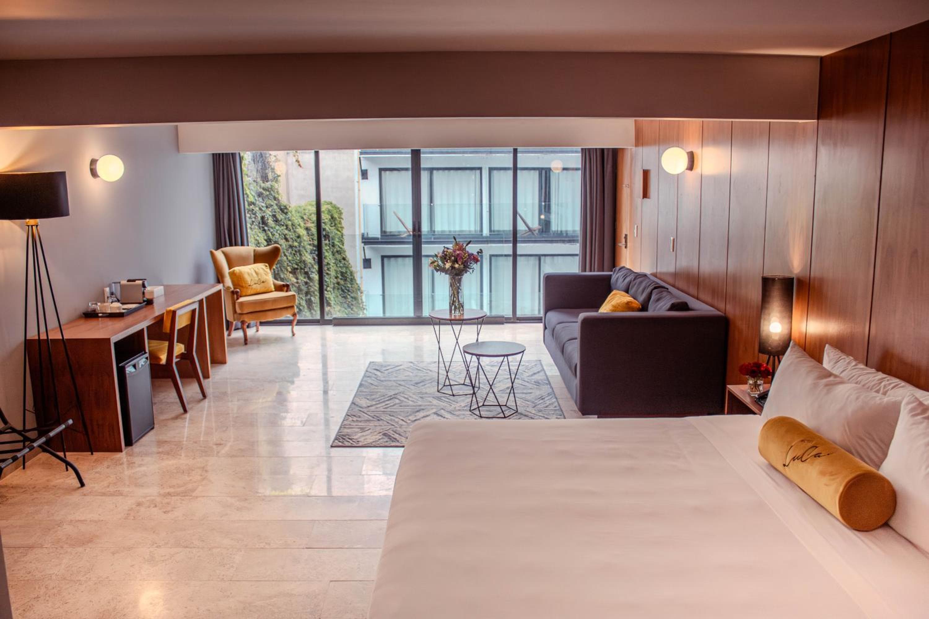 HOTEL LUCA — 17