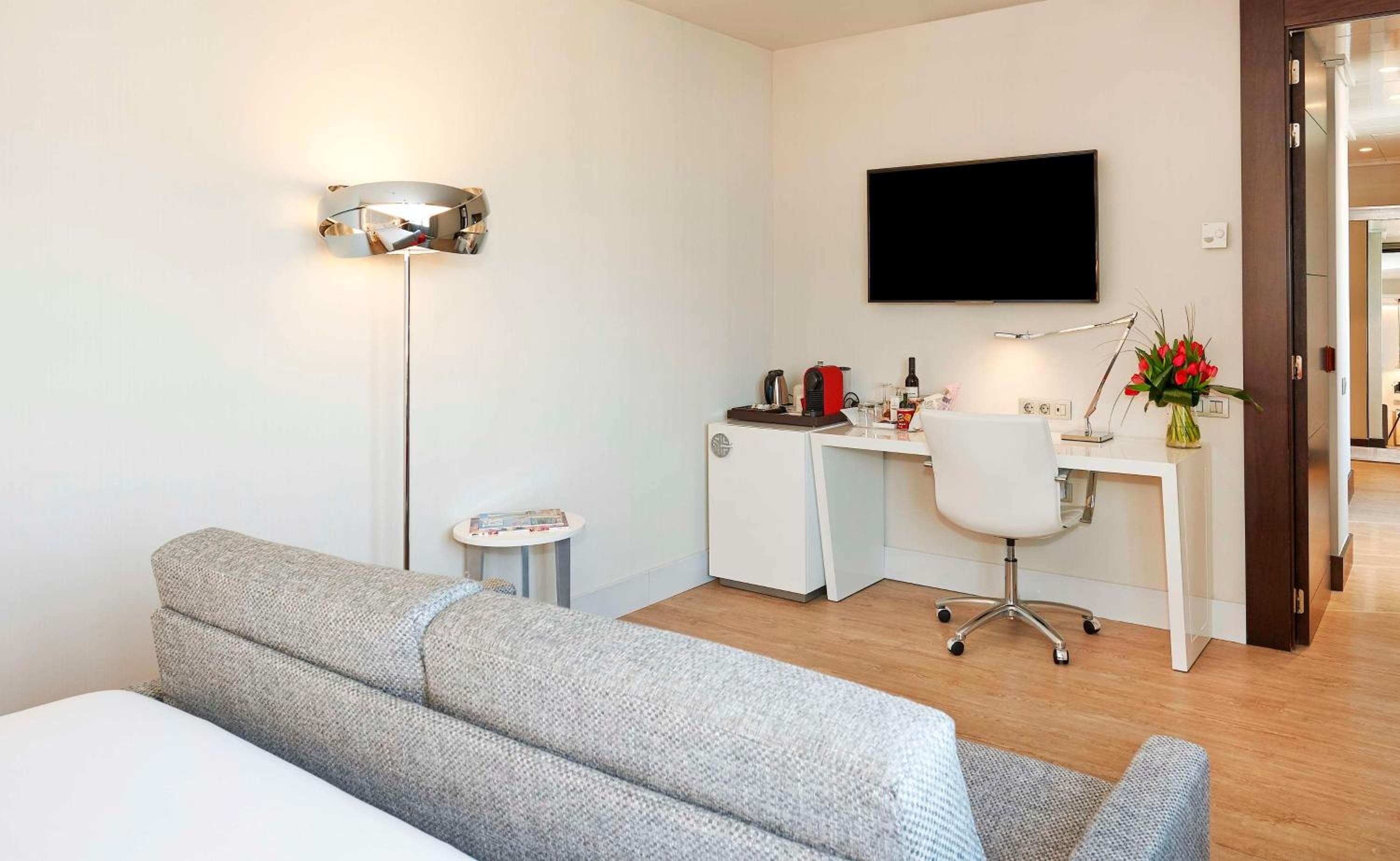 NH Collection Barcelona Gran Hotel Calderon — 25