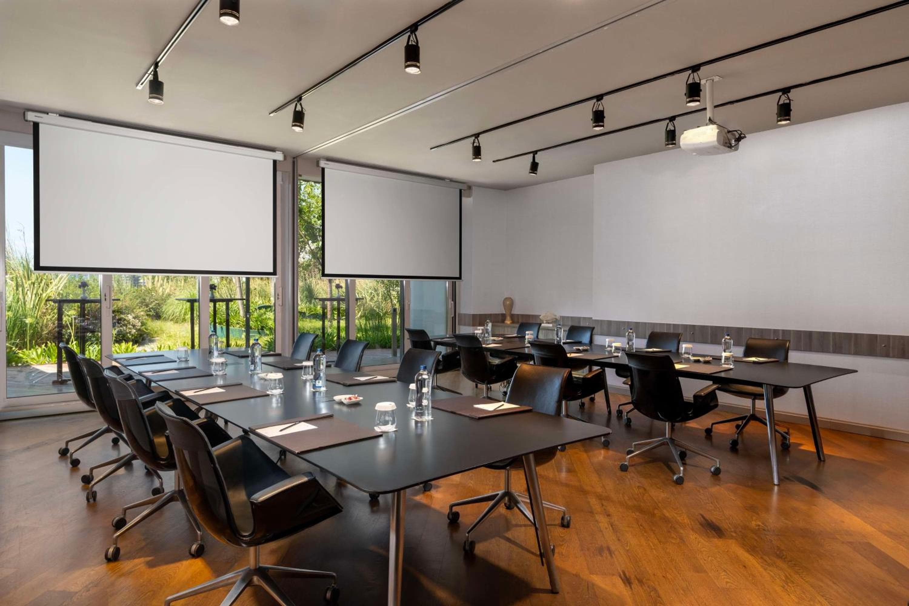 Radisson Blu Hotel Istanbul Ottomare hotel, Kazlicesme Mah Abay Cad No: 223 Zeytinburnu, Istanbul, Turkey — photo 179