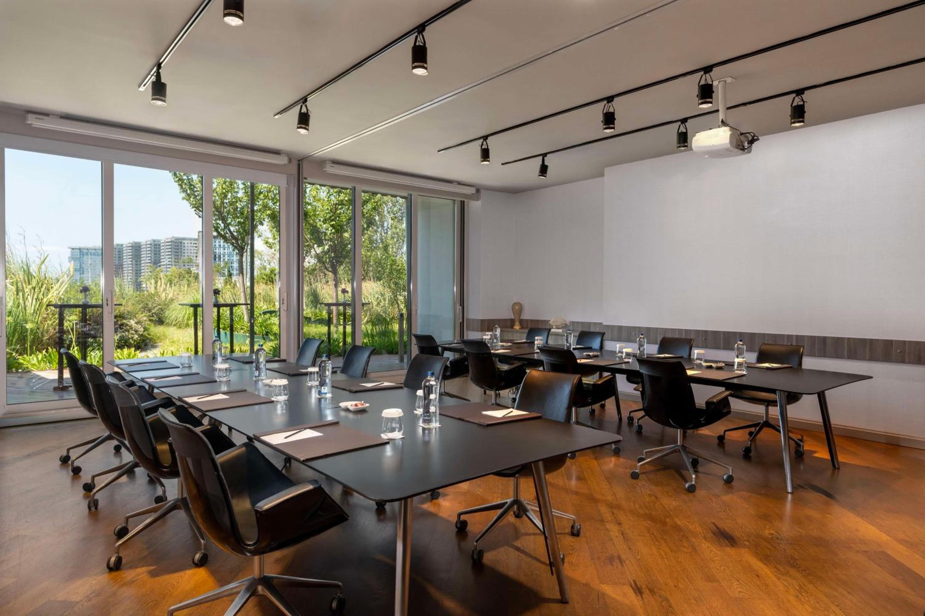 Radisson Blu Hotel Istanbul Ottomare hotel, Kazlicesme Mah Abay Cad No: 223 Zeytinburnu, Istanbul, Turkey — photo 177