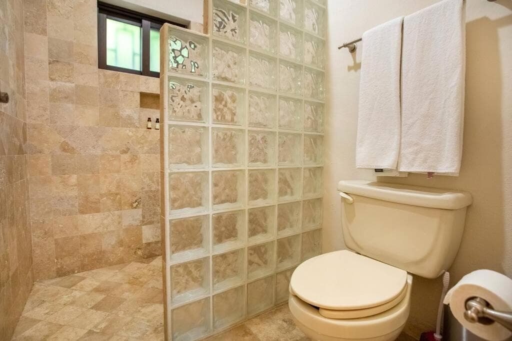 BEACH FRONT Casa Bruma Jacuzzi With Massage — 11