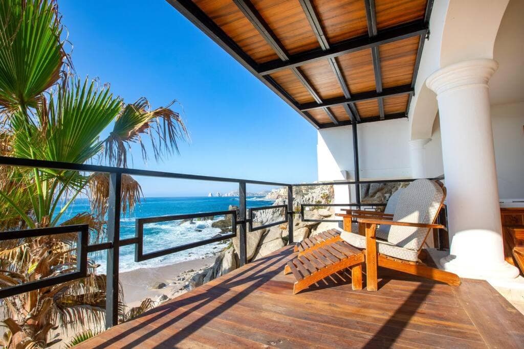 BEACH FRONT Casa Bruma Jacuzzi With Massage — 12