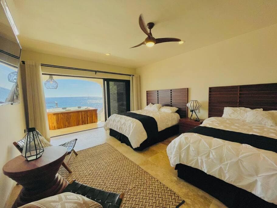 BEACH FRONT Casa Bruma Jacuzzi With Massage — 27