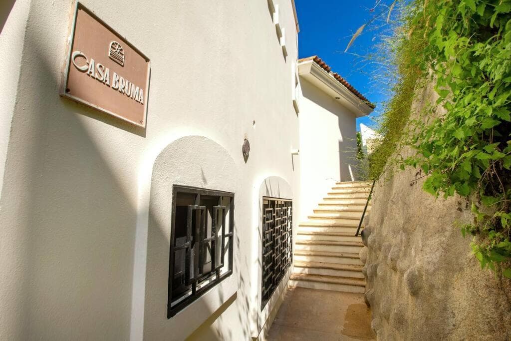 BEACH FRONT Casa Bruma Jacuzzi With Massage — 30