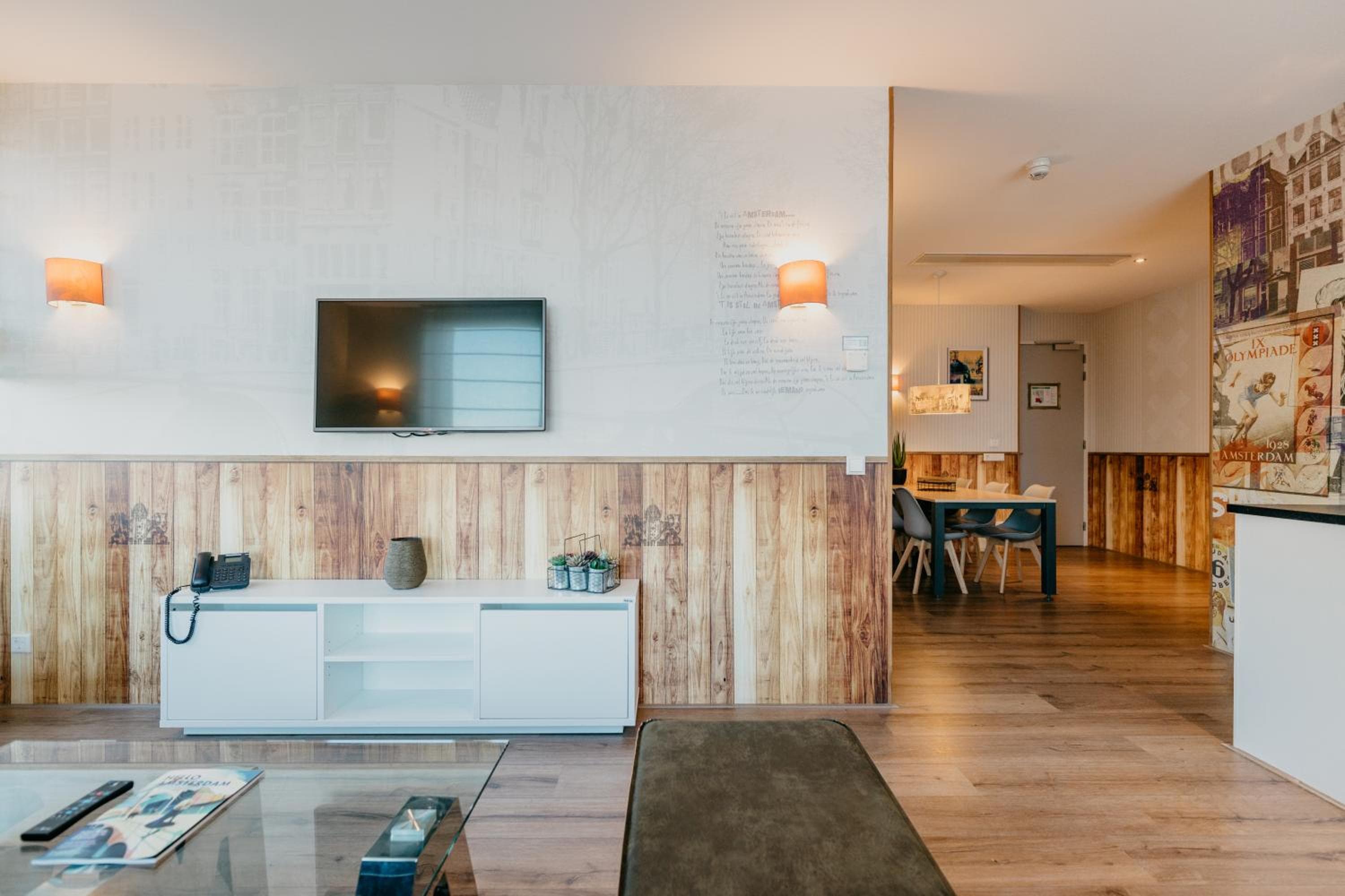Amsterdam ID Aparthotel — 21