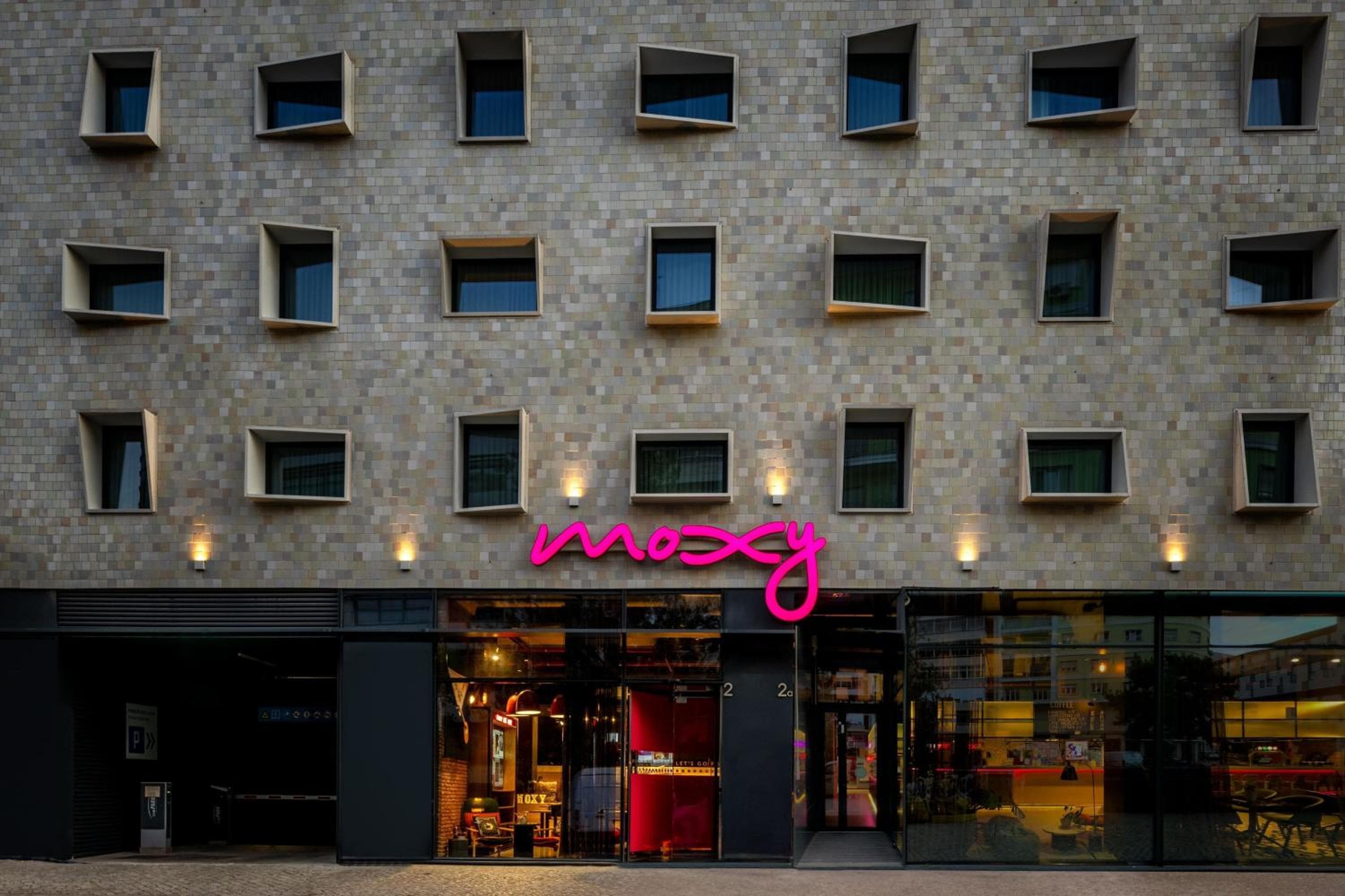Moxy Lisboa Ciudad — 1