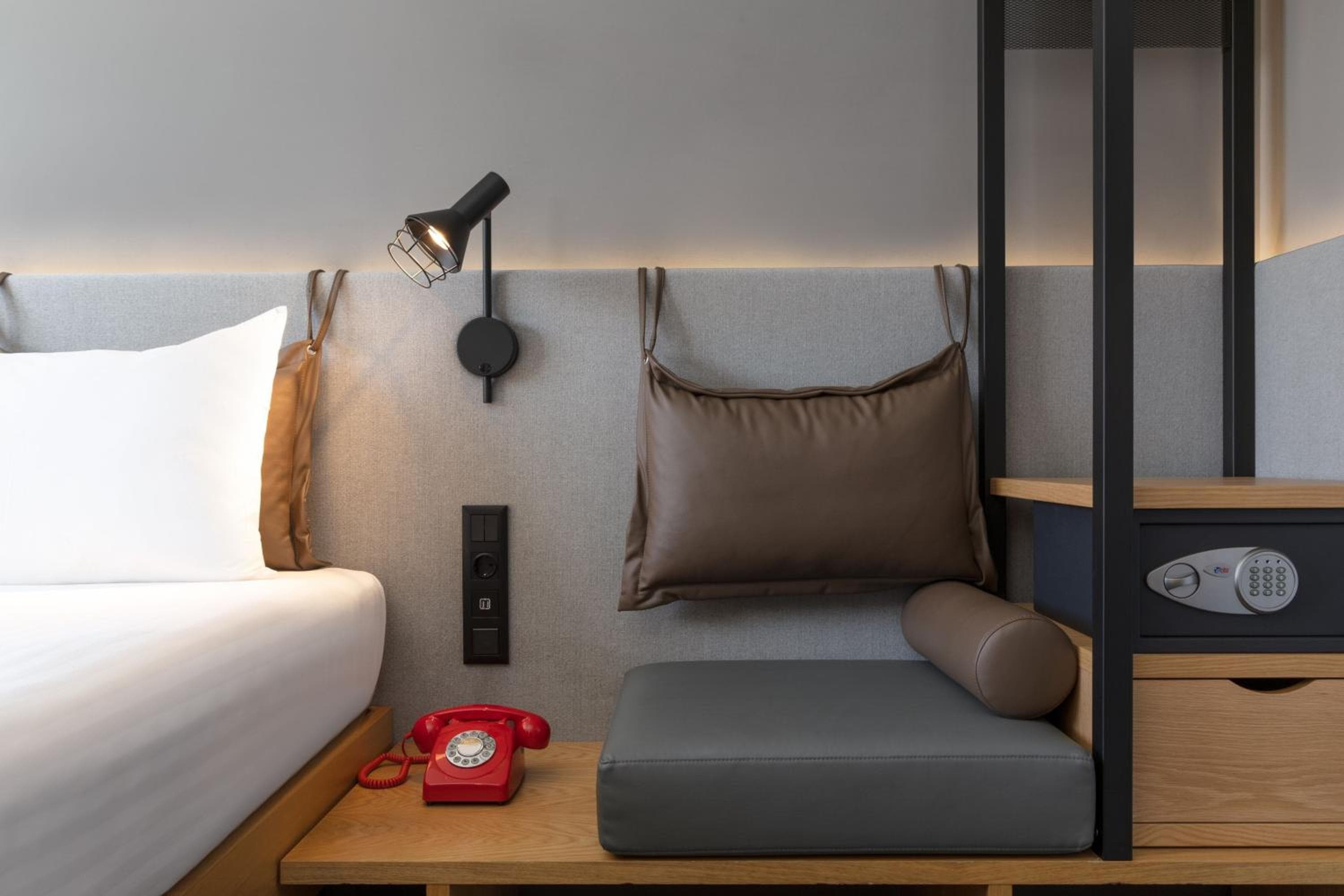 Moxy Lisboa Ciudad — 29