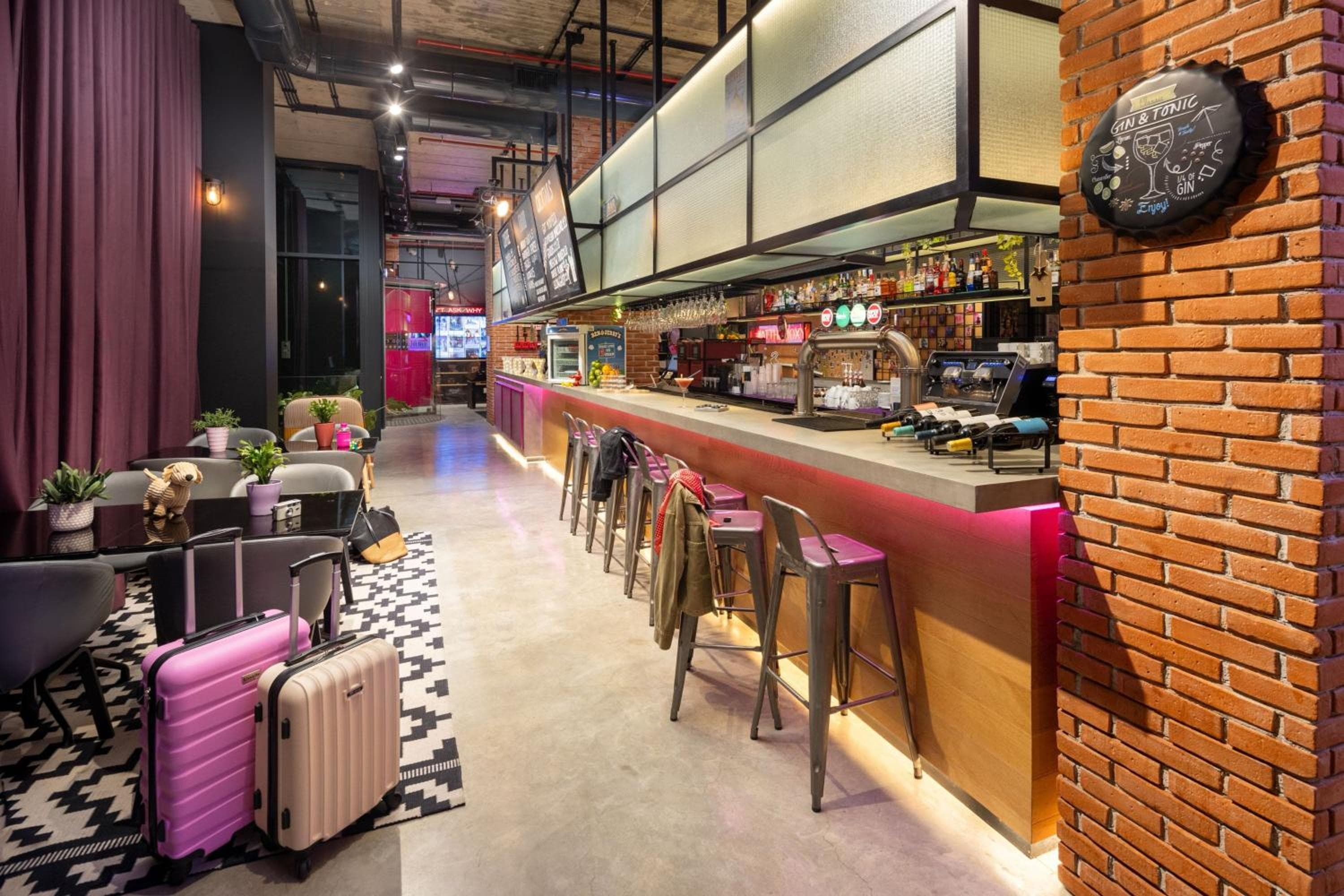 Moxy Lisbon City — 28