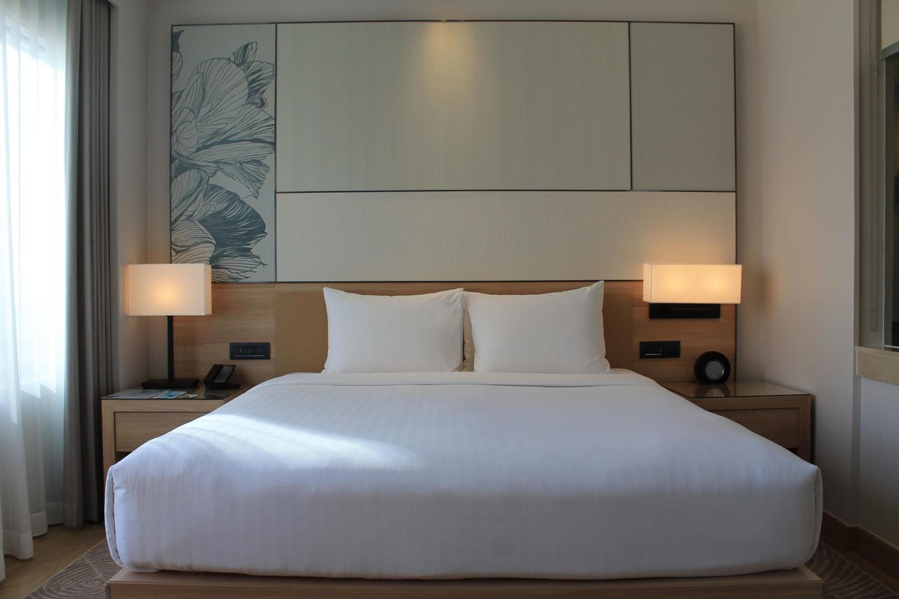 Courtyard by Marriott Bangkok — 2
