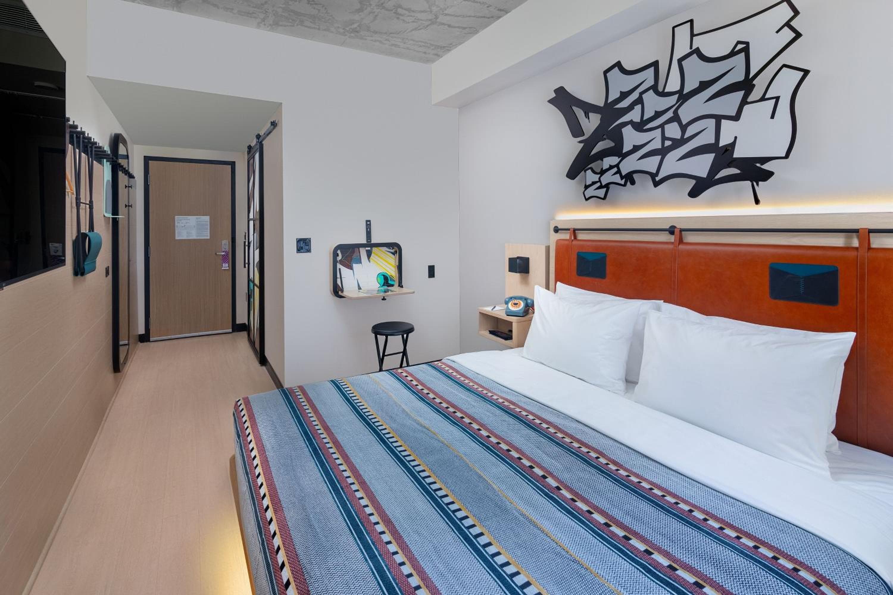 Moxy Miami Wynwood — 24