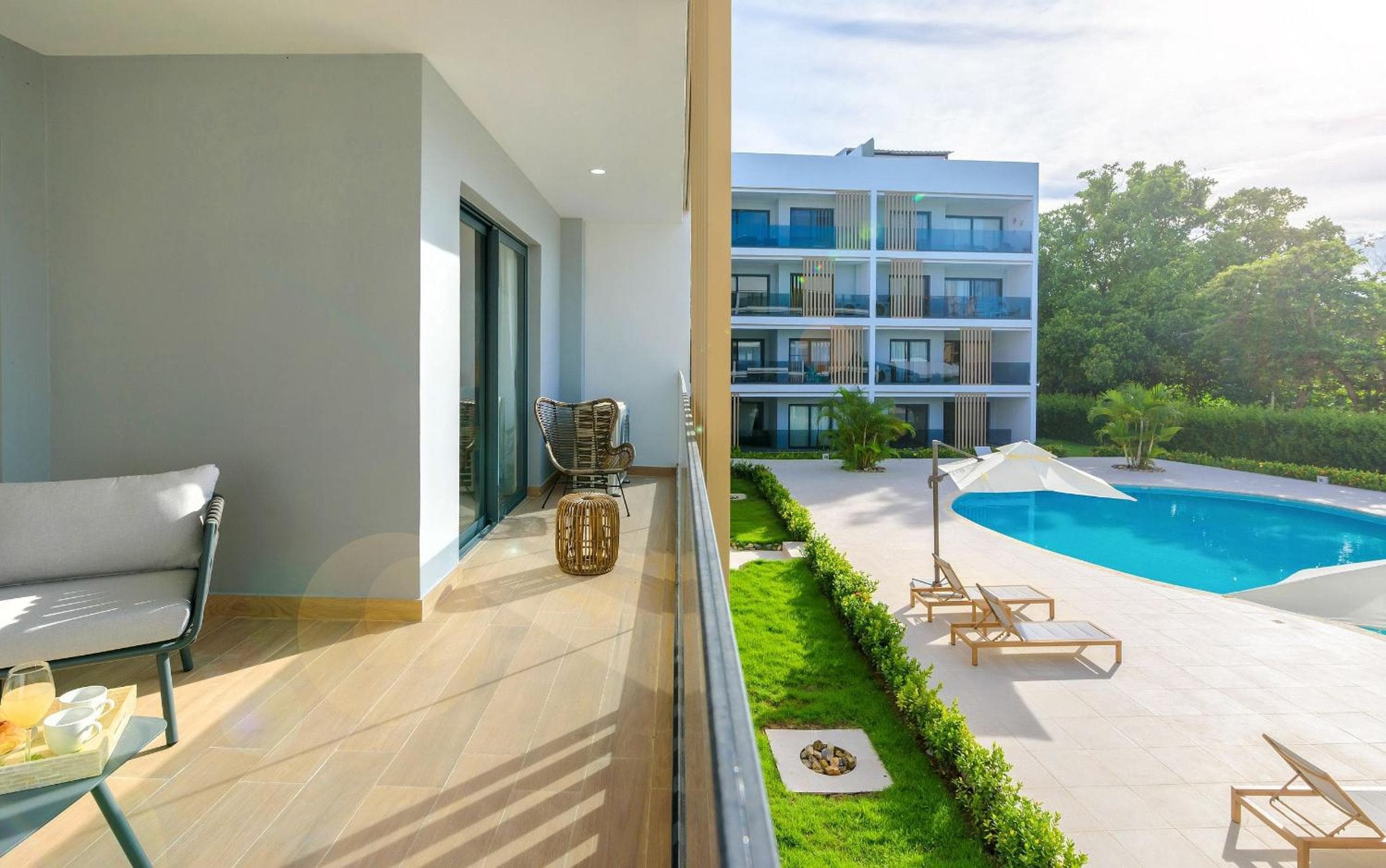 New pool views Sausalito Residencial close to Playa Bavaro — 11