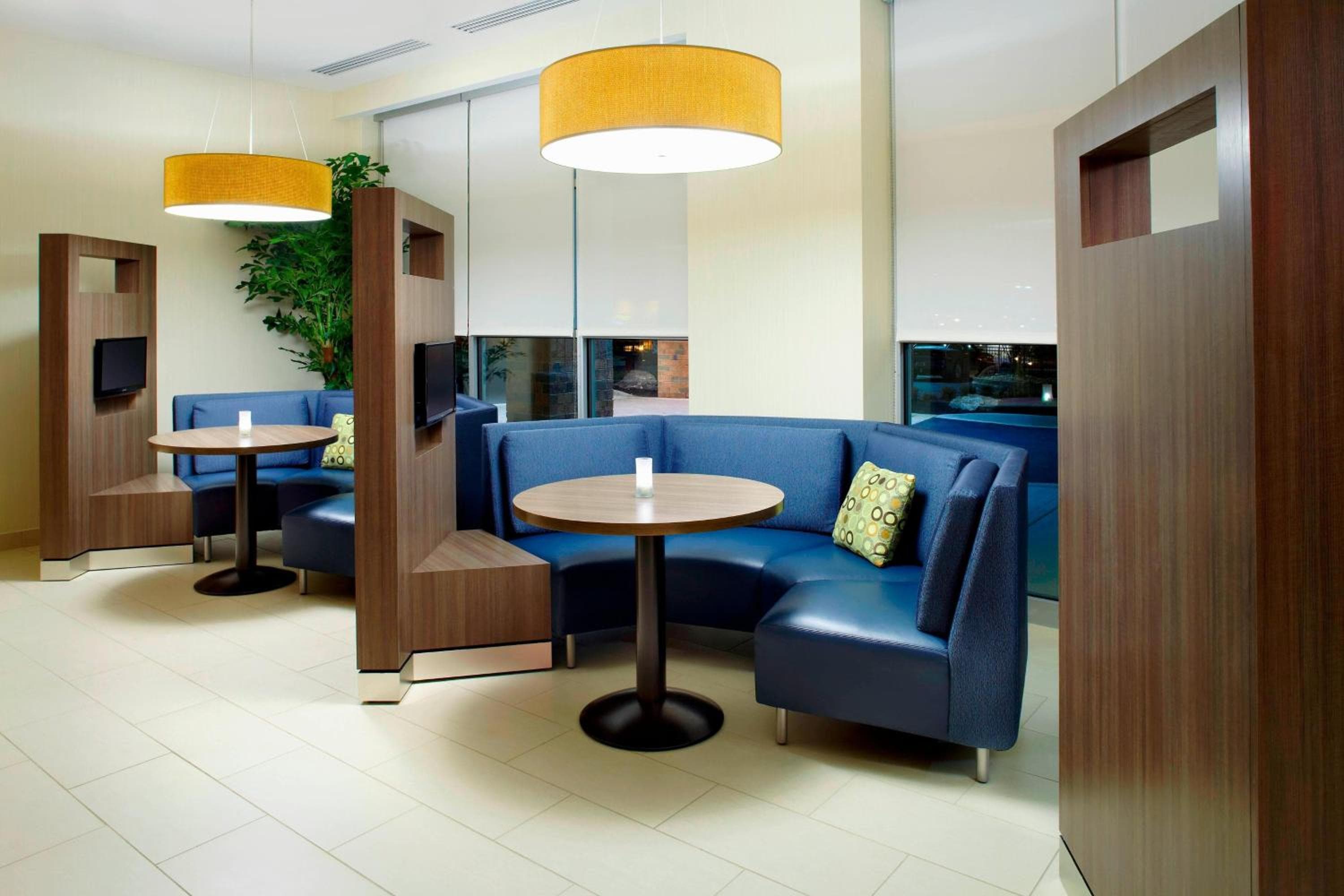Courtyard by Marriott Orlando Sud/Zona dei Grandi Laghi — 26