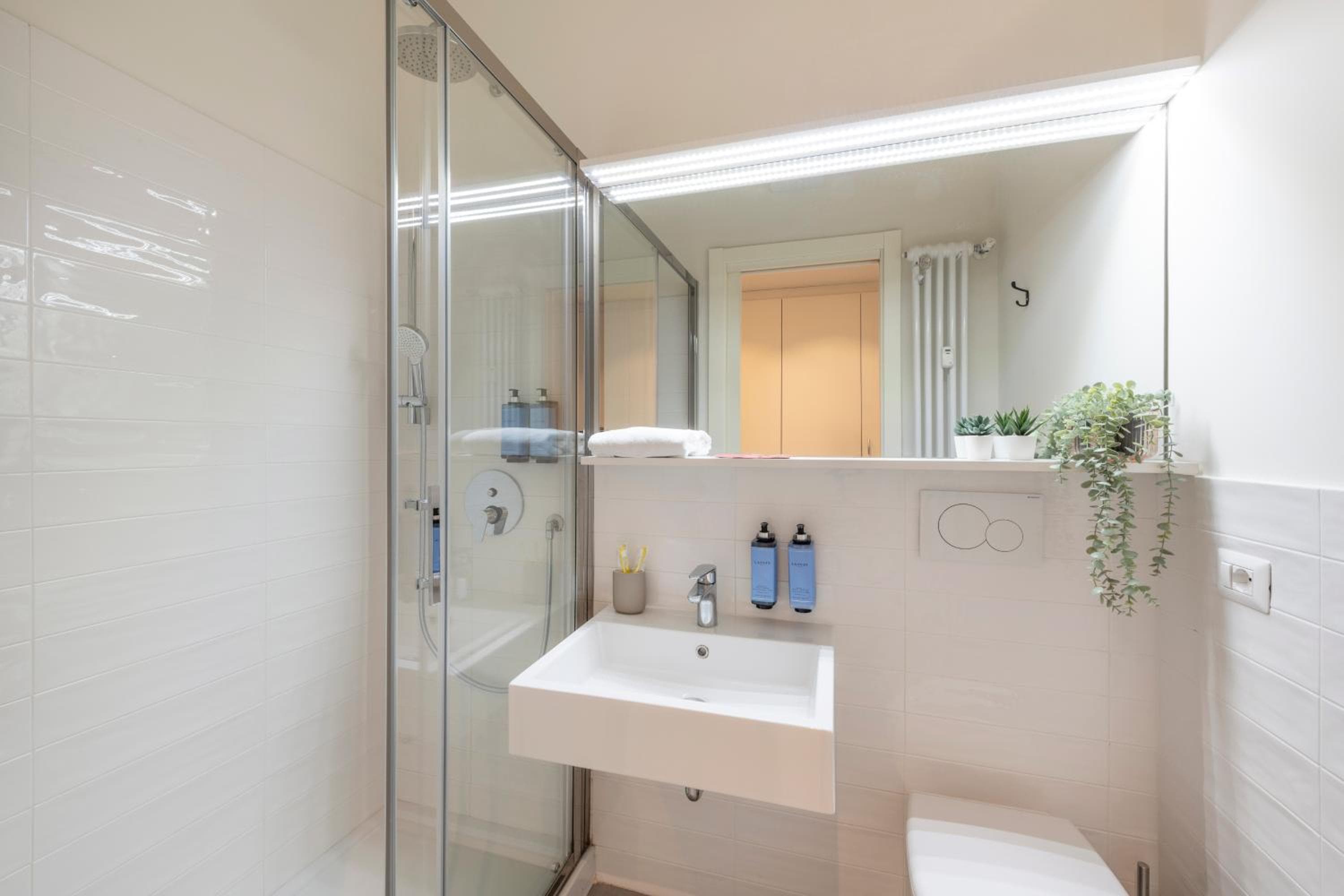 Milan Royal Suites - Centro — 25
