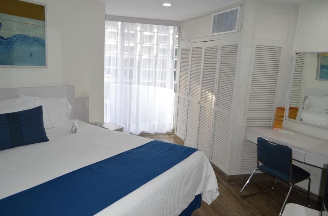 Hotel Jahrhundert Reforma — 19