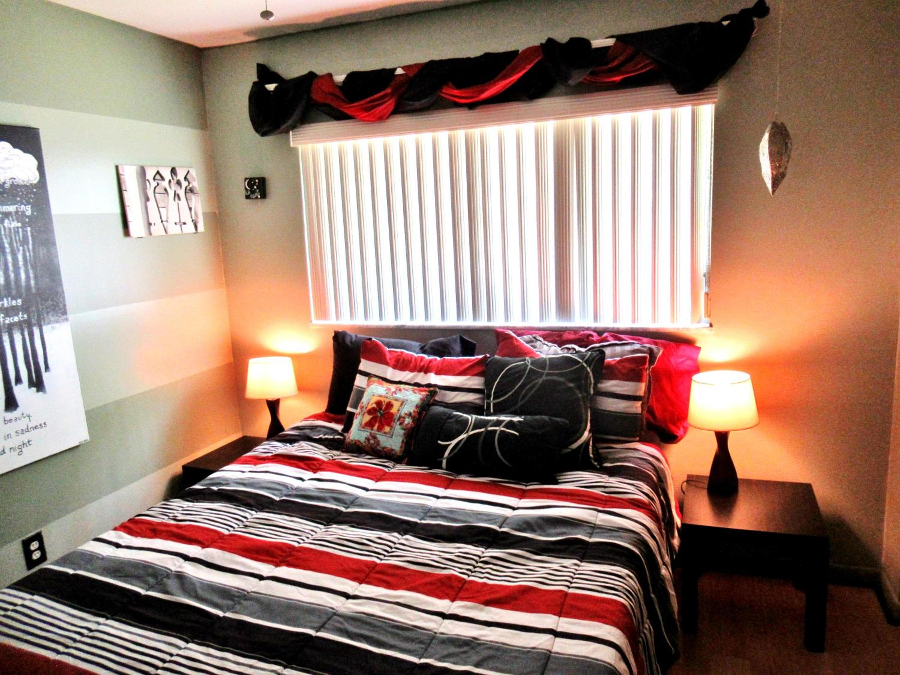 Eric and Nancy's Boutique Bed and Breakfast — 5