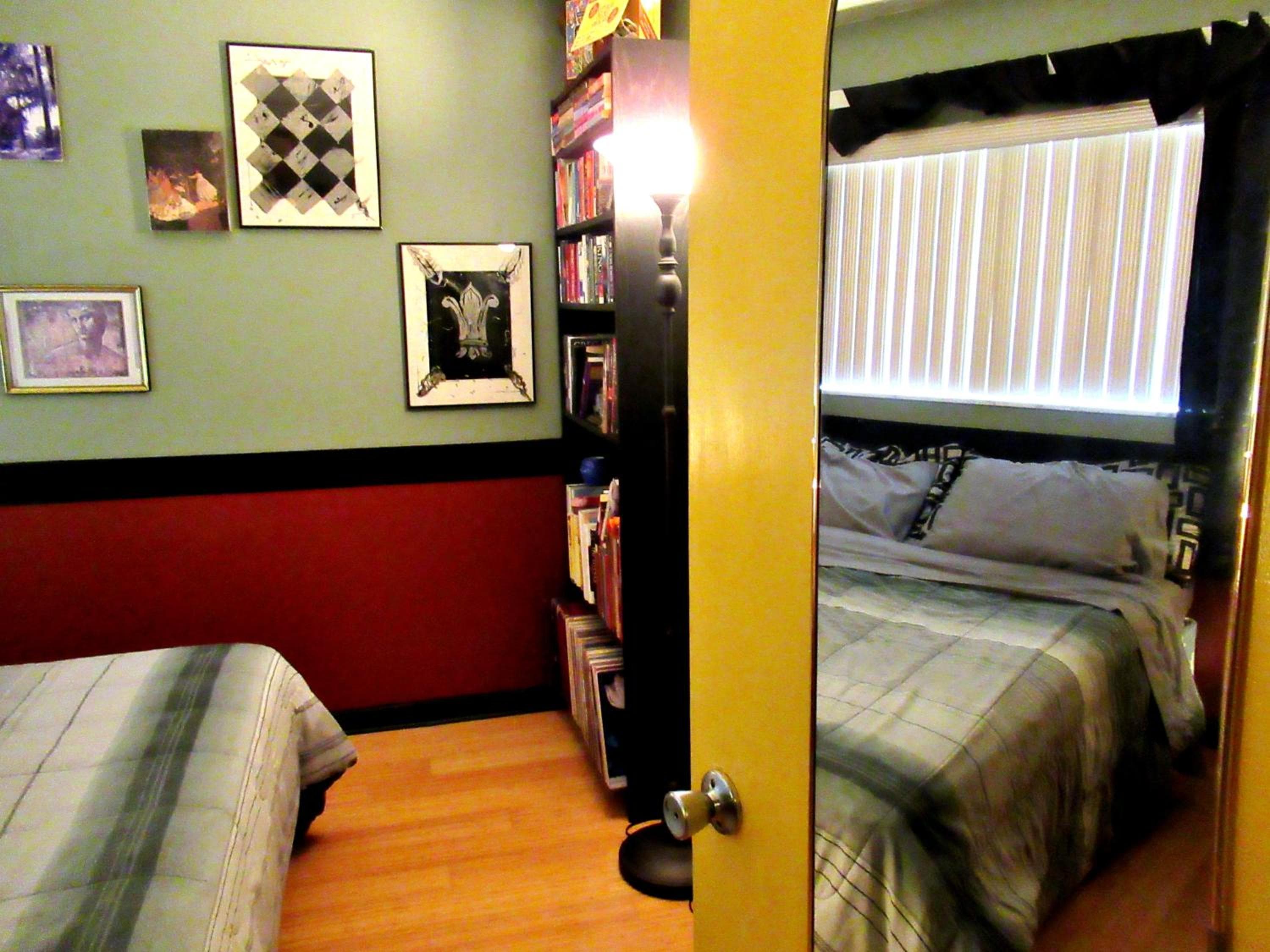 Eric and Nancy's Boutique Bed and Breakfast — 12