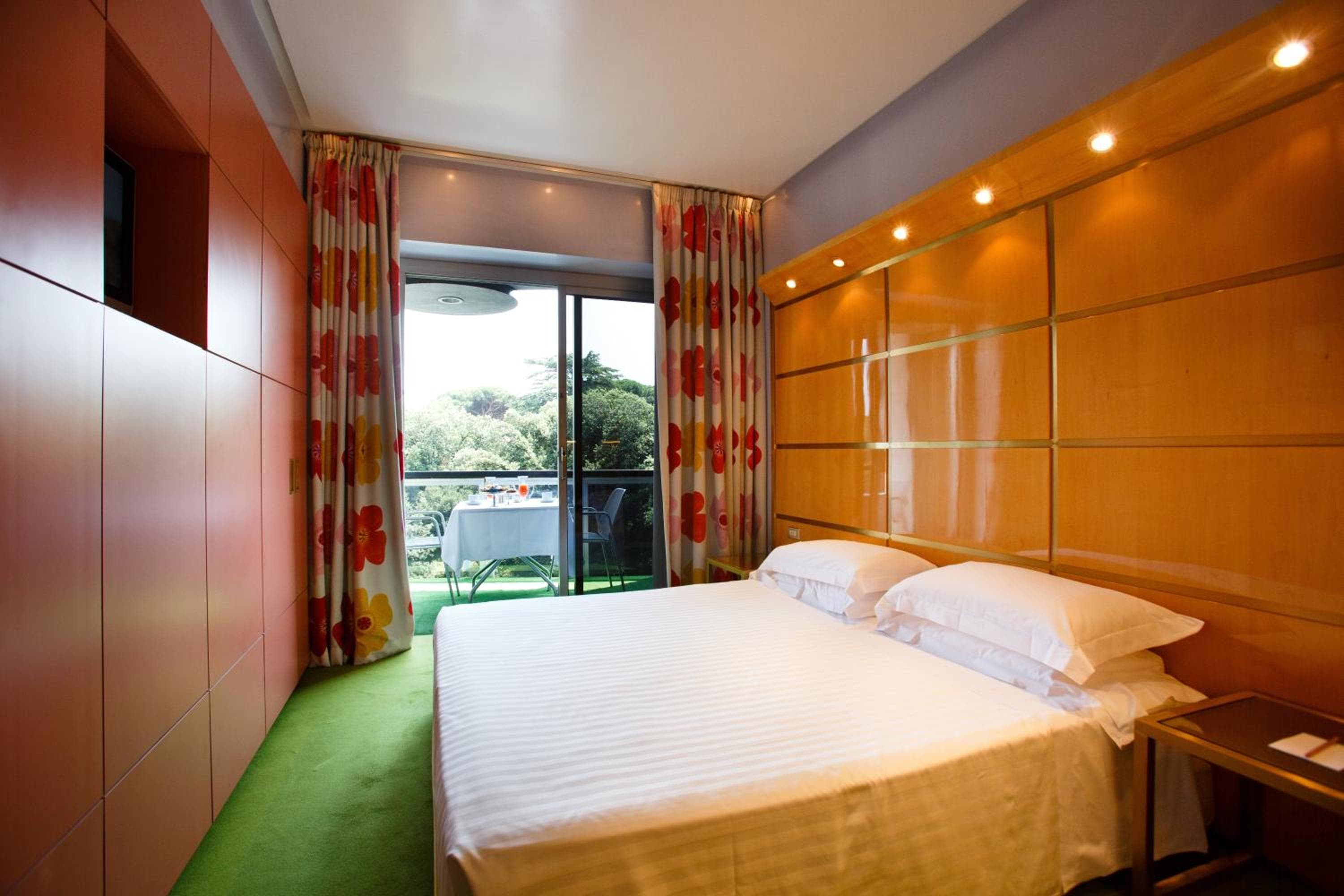 Albani Hotel Roma — 7