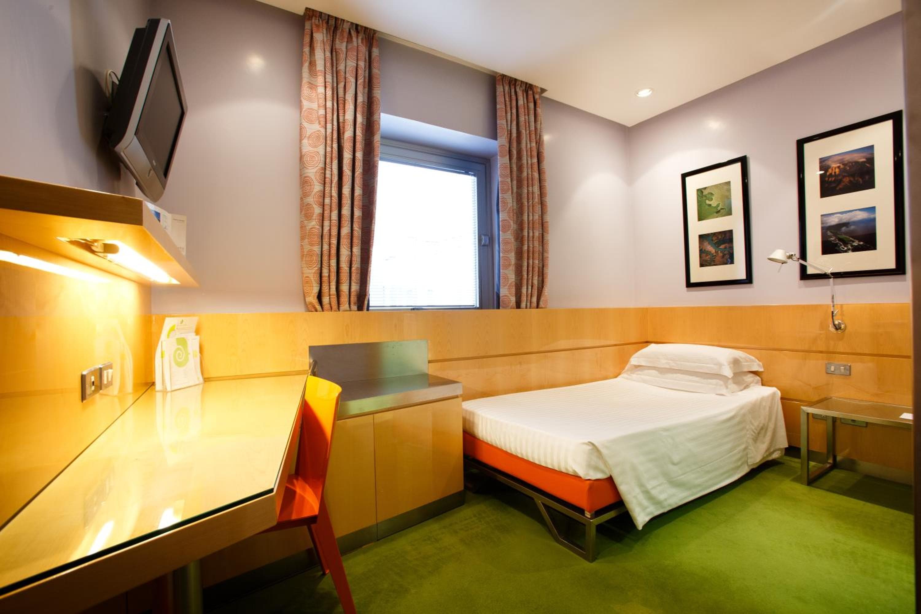 Albani Hotel Roma — 28