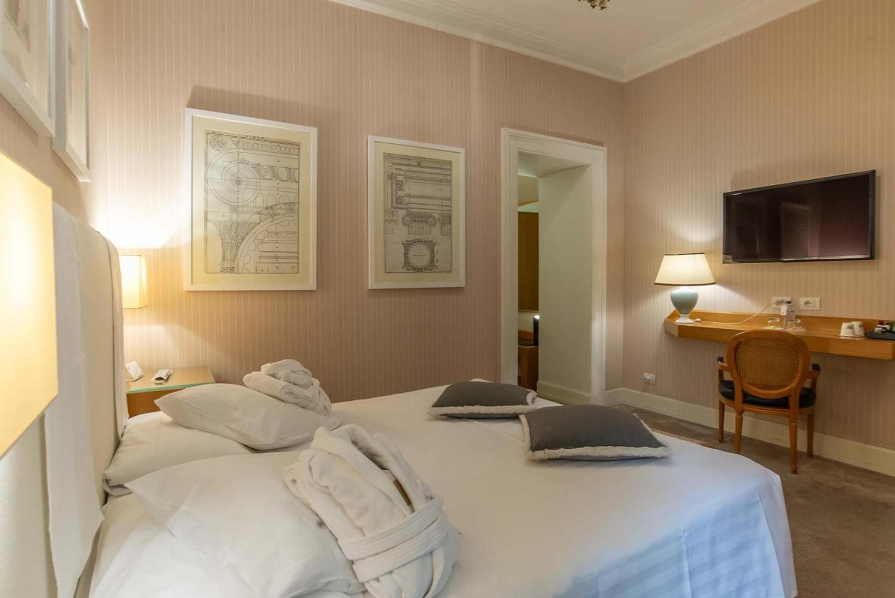 Hotel Isa — 25