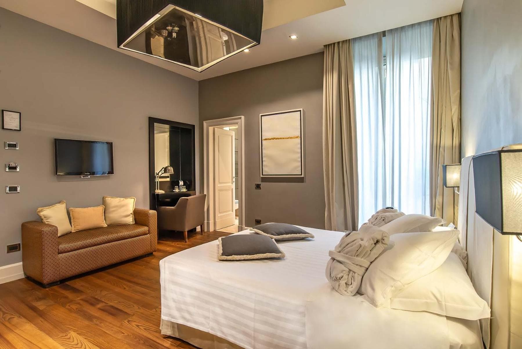 Hotel Isa — 22