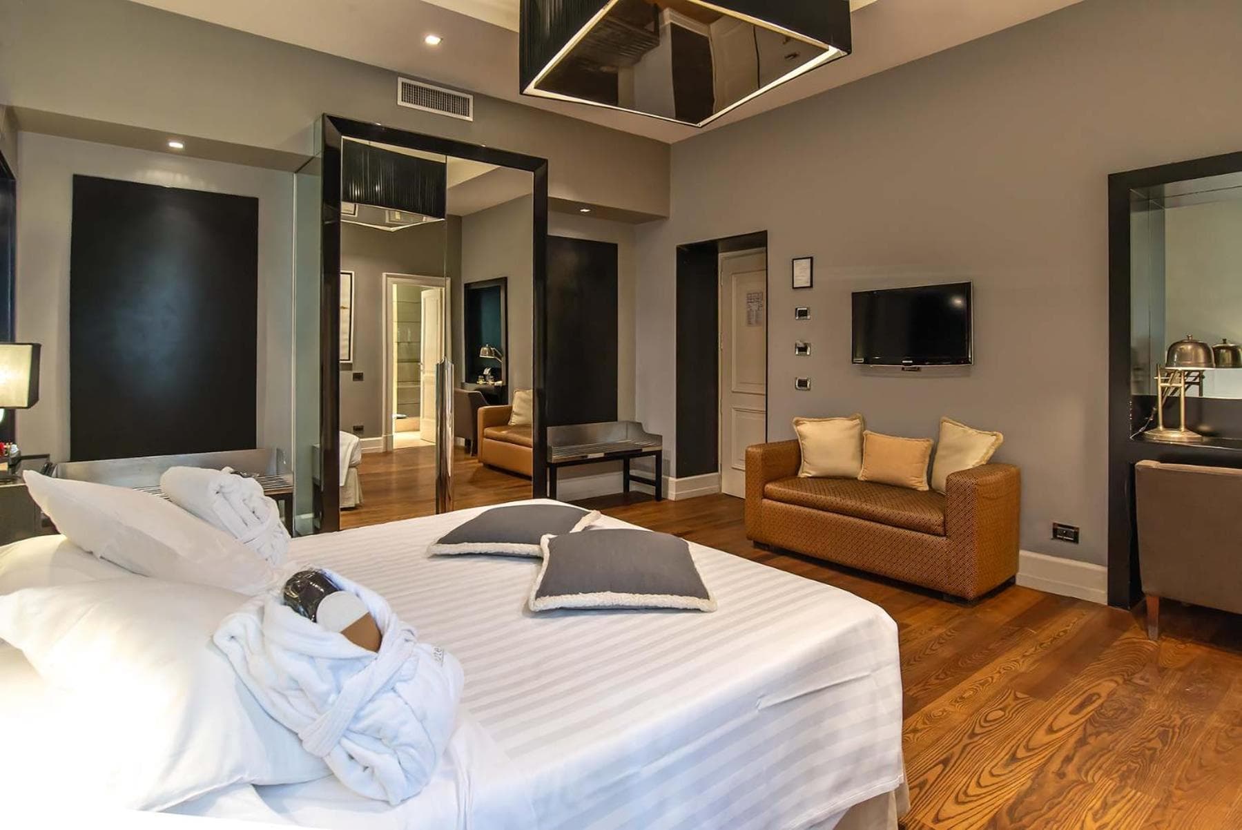 Hotel Isa — 28