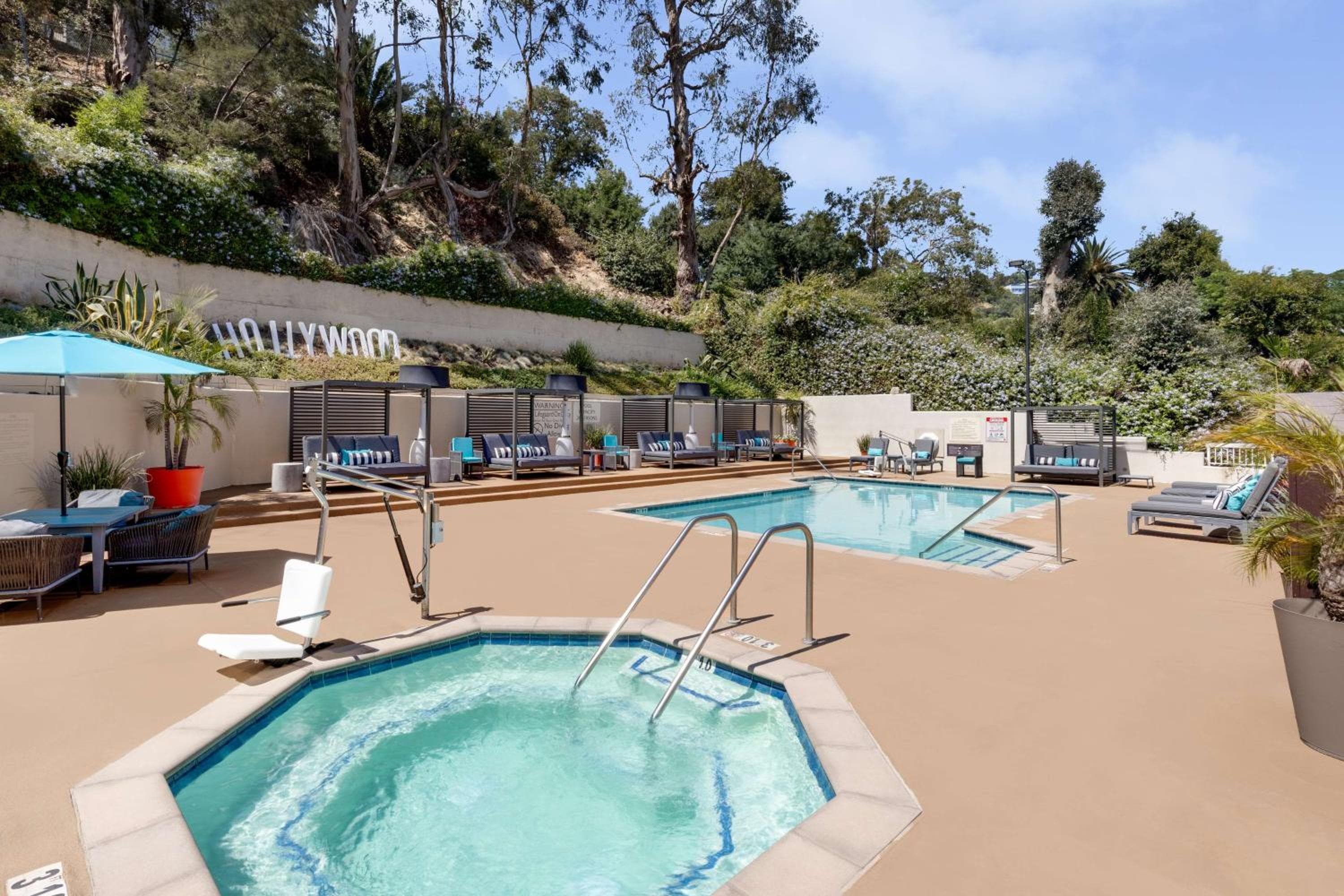 Hilton Garden Inn Los Angeles / Hollywood — 6