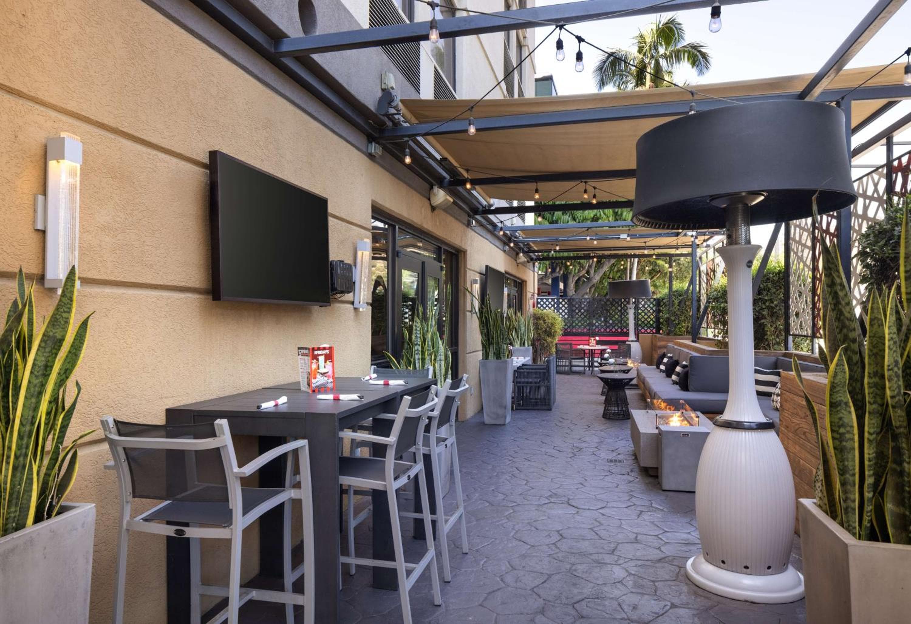 Hilton Garden Inn Los Angeles / Hollywood — 15
